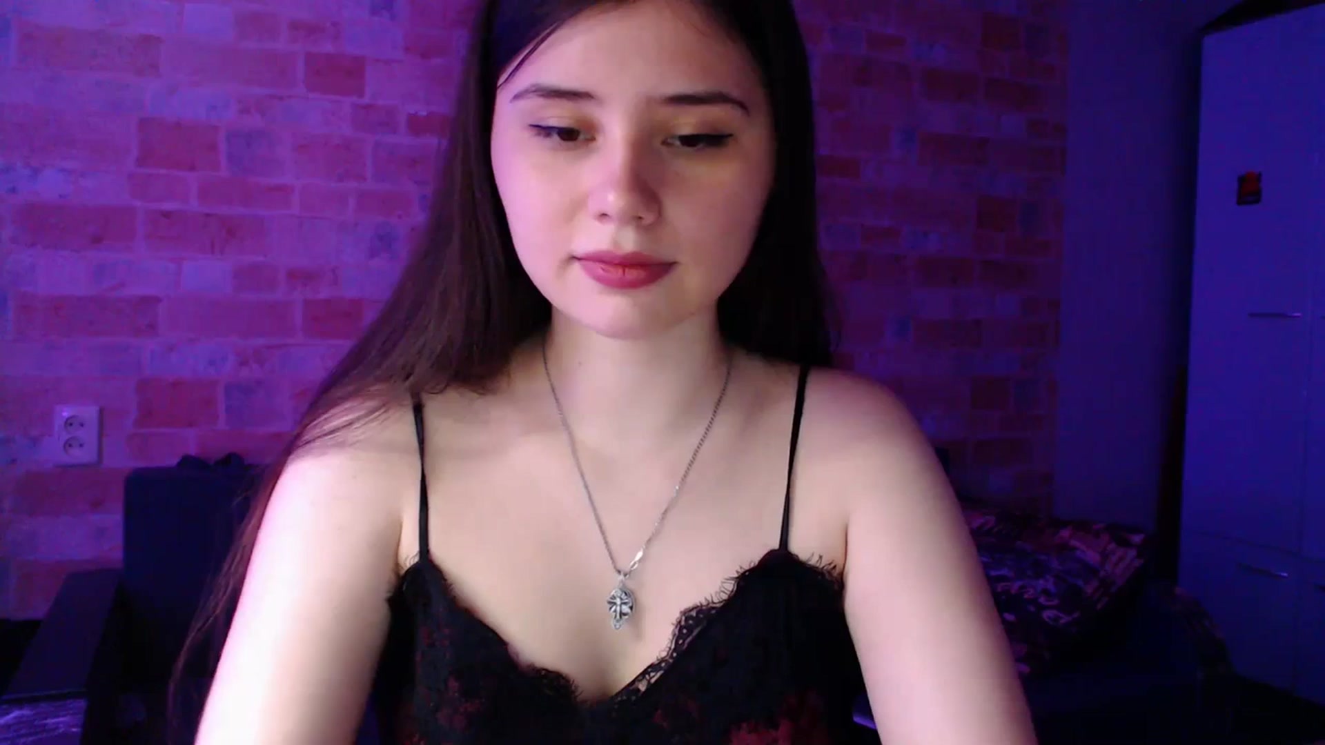 Gallery image thumbnail from Moon_light23's myfreecams stream on, 07/13/2023, 19:43 image 3 of 20