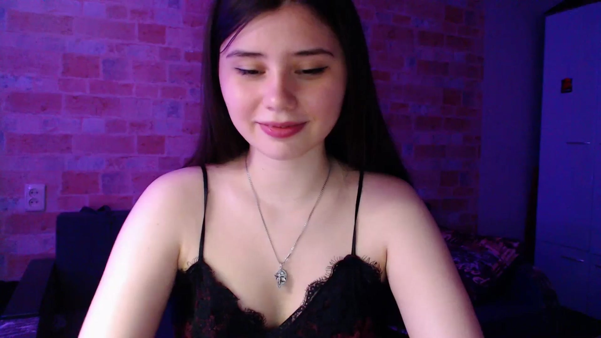 Gallery image thumbnail from Moon_light23's myfreecams stream on, 07/13/2023, 19:43 image 4 of 20