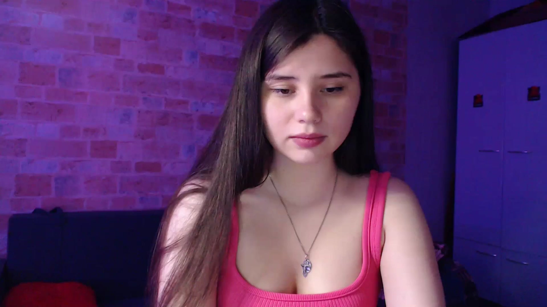 Gallery image thumbnail from Moon_light23's myfreecams stream on, 07/14/2023, 18:23 image 11 of 20