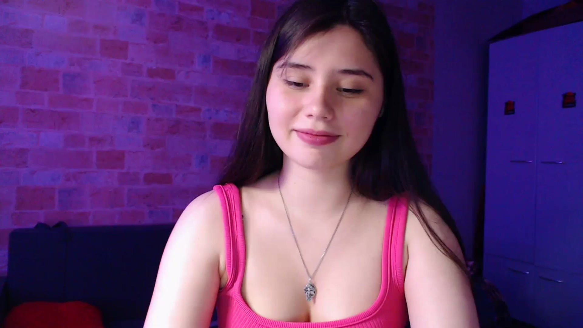 Gallery image thumbnail from Moon_light23's myfreecams stream on, 07/14/2023, 18:23 image 8 of 20