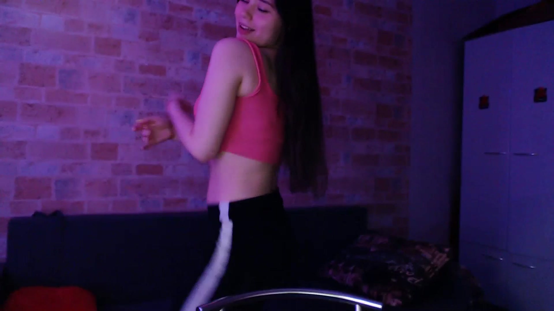 Gallery image thumbnail from Moon_light23's myfreecams stream on, 07/14/2023, 19:31 image 18 of 20