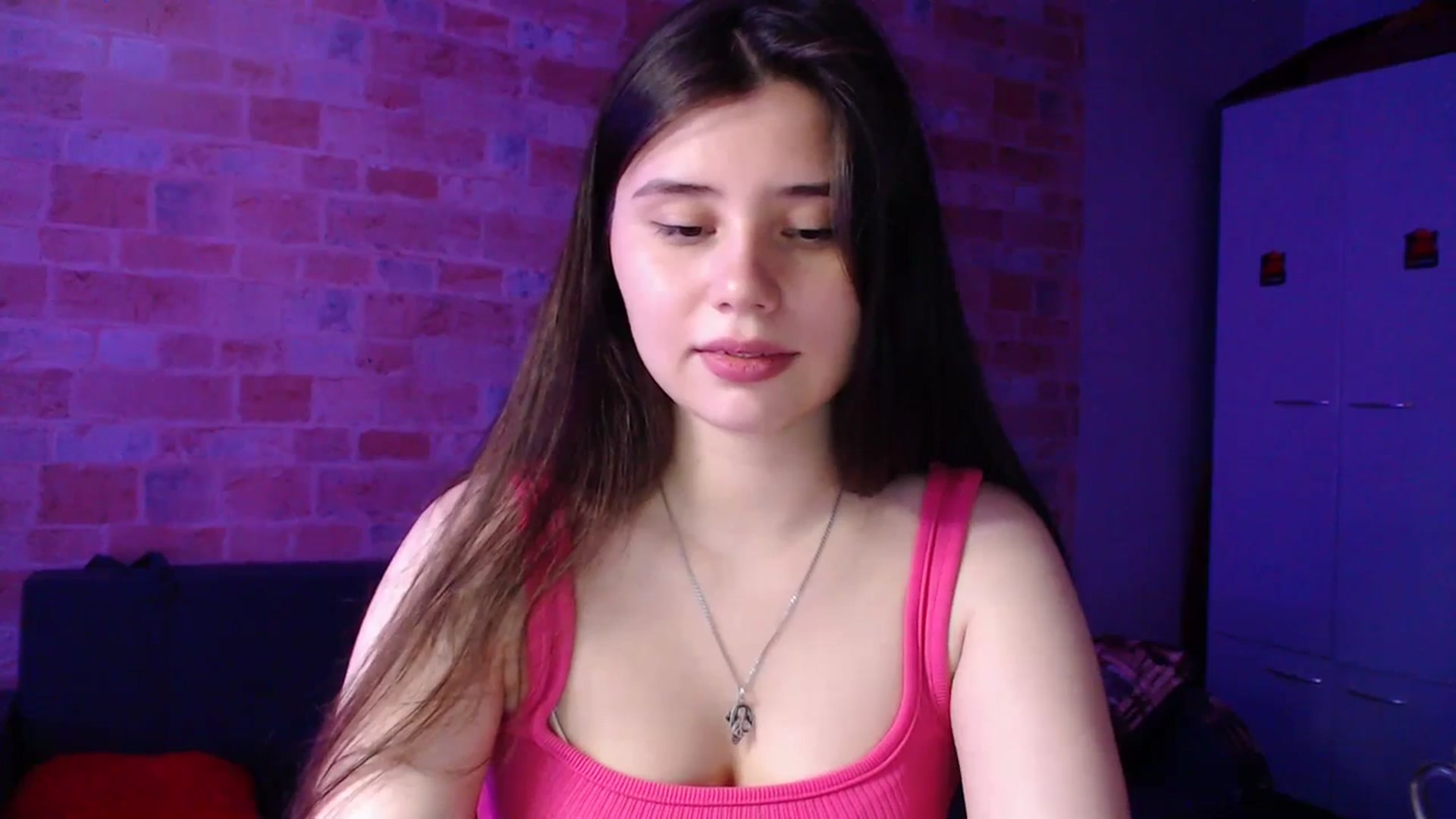 Gallery image thumbnail from Moon_light23's myfreecams stream on, 07/14/2023, 20:02 image 14 of 20
