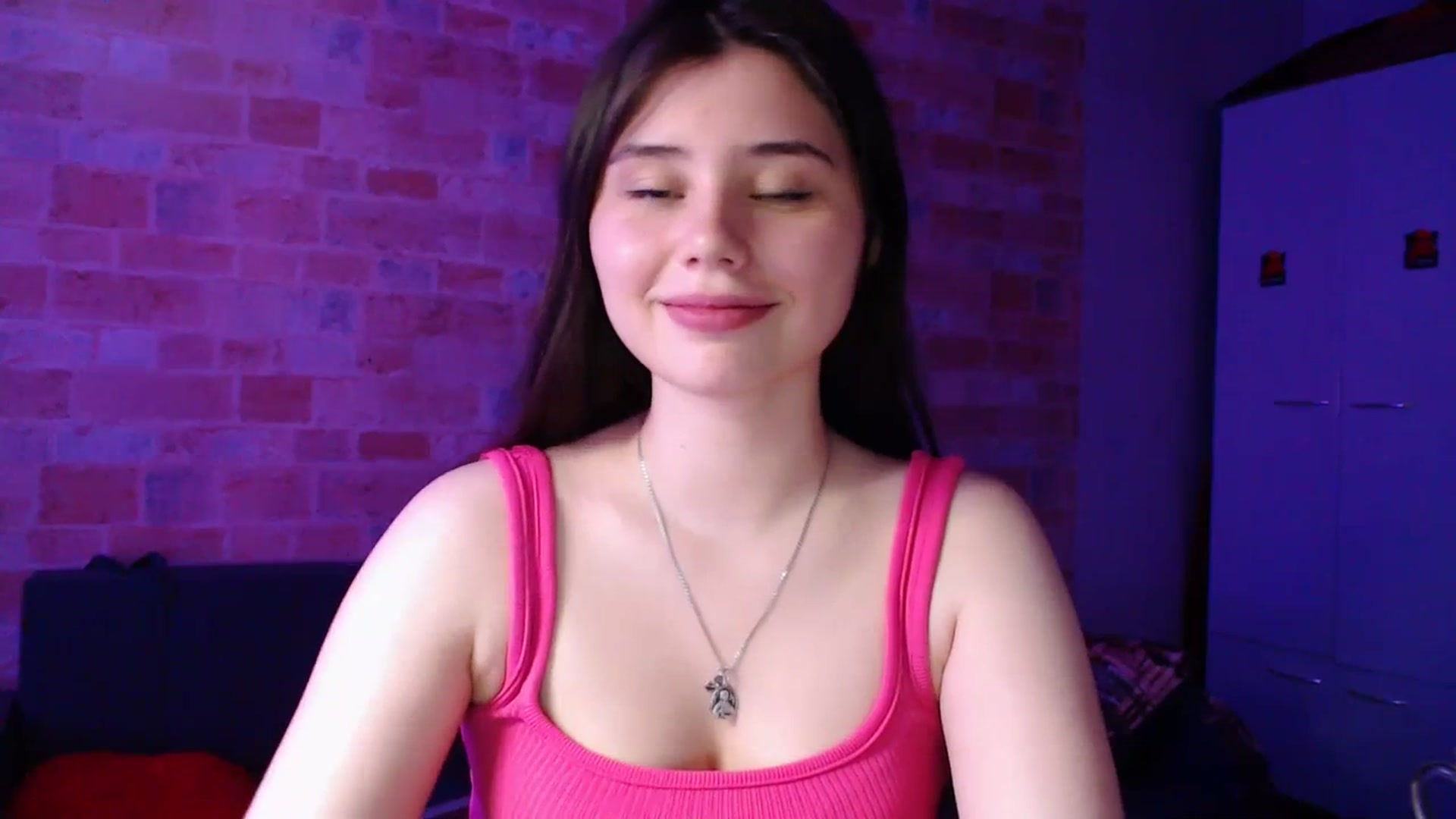 Gallery image thumbnail from Moon_light23's myfreecams stream on, 07/14/2023, 20:02 image 16 of 20