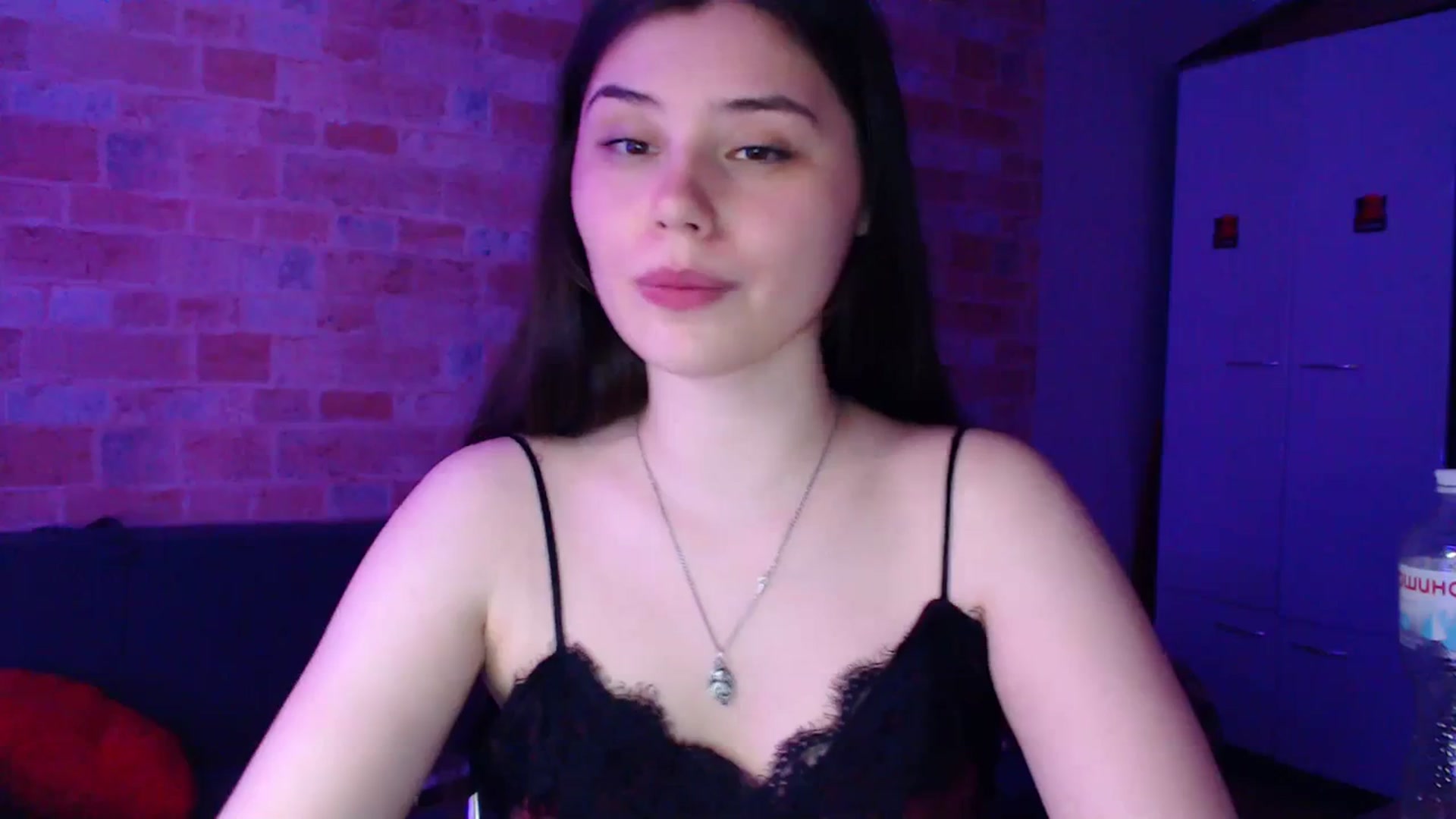 Gallery image thumbnail from Moon_light23's myfreecams stream on, 07/18/2023, 19:29 image 15 of 20
