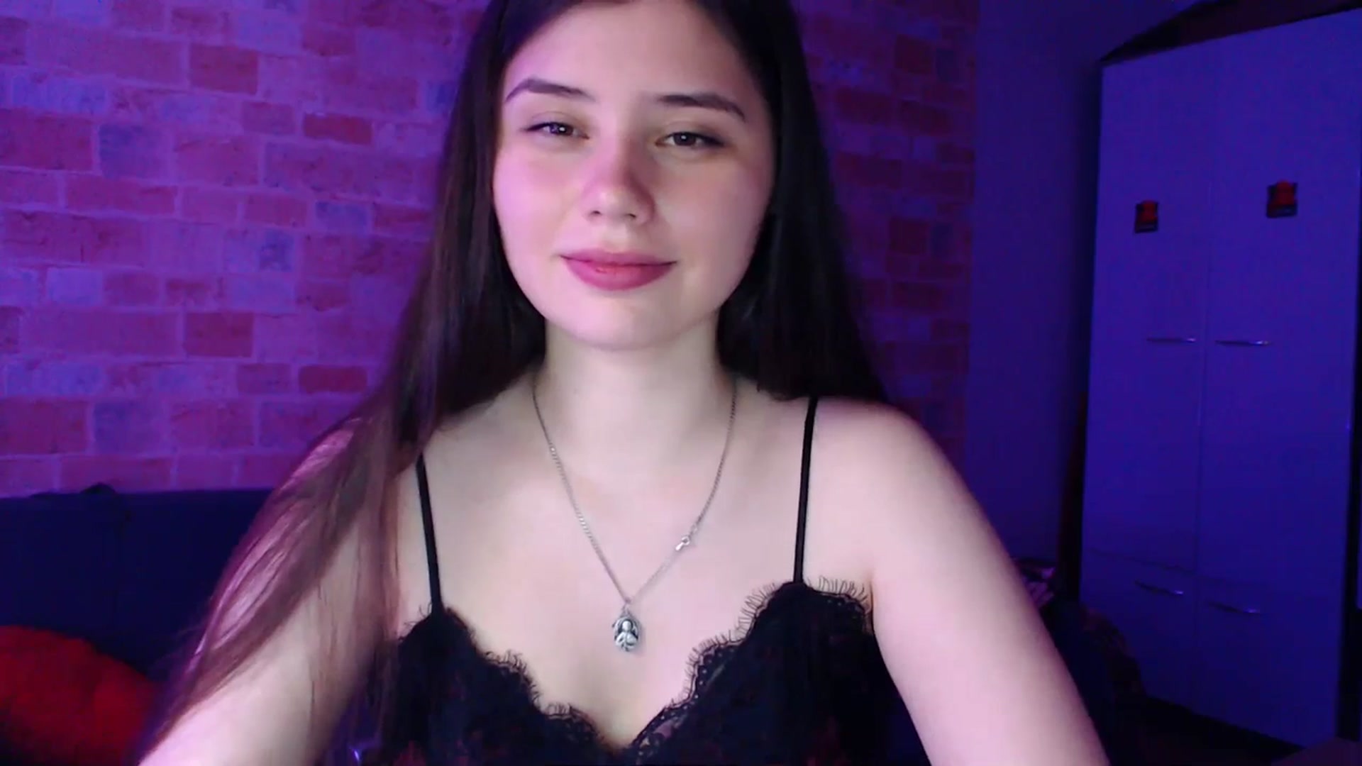 Gallery image thumbnail from Moon_light23's myfreecams stream on, 07/18/2023, 19:29 image 6 of 20