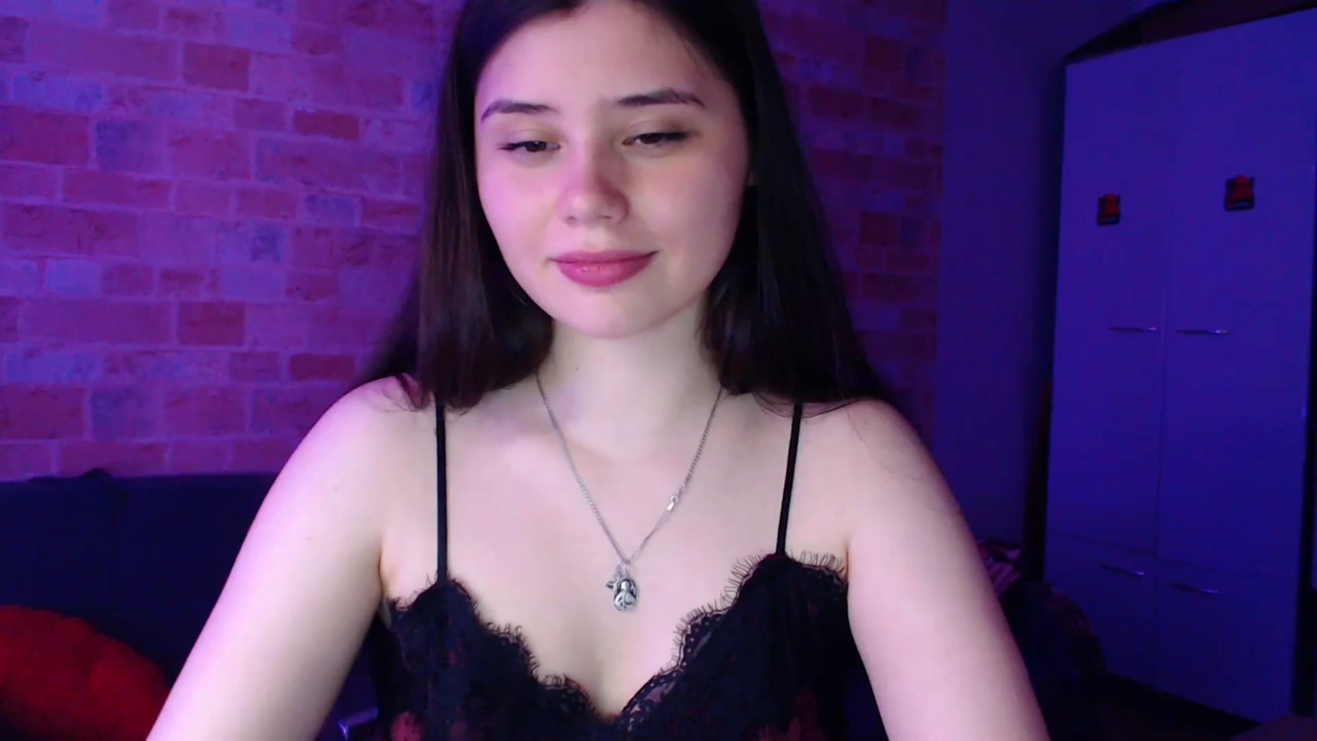 Gallery image thumbnail from Moon_light23's myfreecams stream on, 07/18/2023, 19:29 image 3 of 20