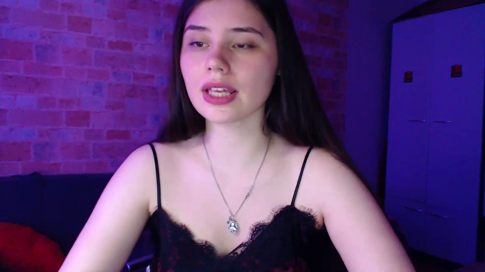 Gallery image thumbnail from Moon_light23's myfreecams stream on, 07/18/2023, 19:29 image 9 of 20