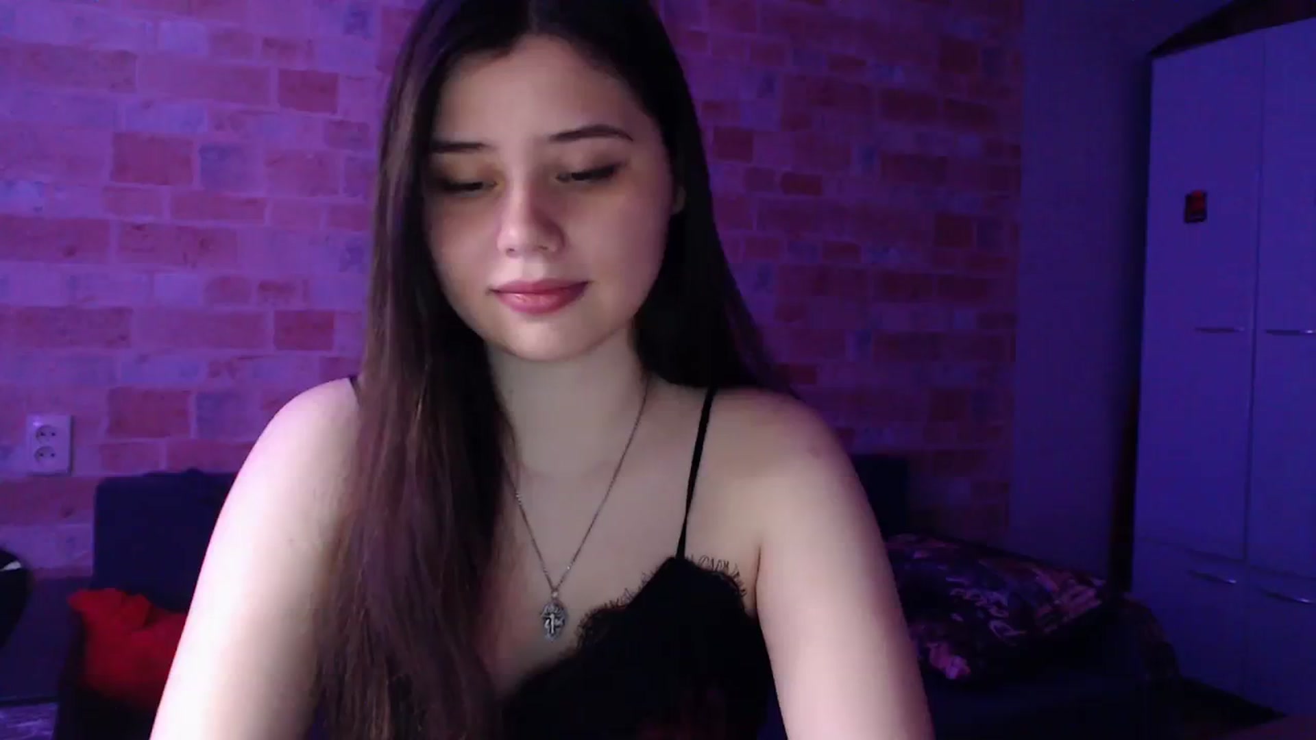 Gallery image thumbnail from Moon_light23's myfreecams stream on, 07/23/2023, 18:33 image 15 of 20