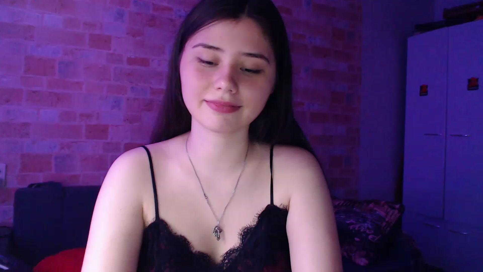 Gallery image thumbnail from Moon_light23's myfreecams stream on, 07/27/2023, 18:36 image 12 of 20