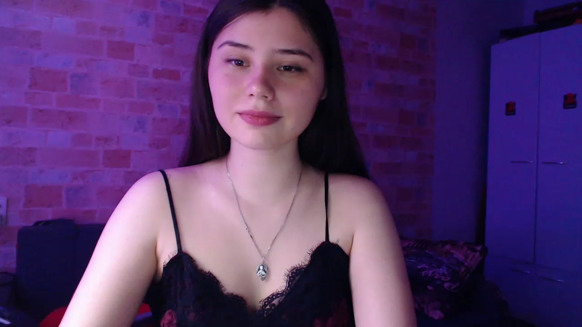 Gallery image thumbnail from Moon_light23's myfreecams stream on, 07/27/2023, 18:36 image 6 of 20