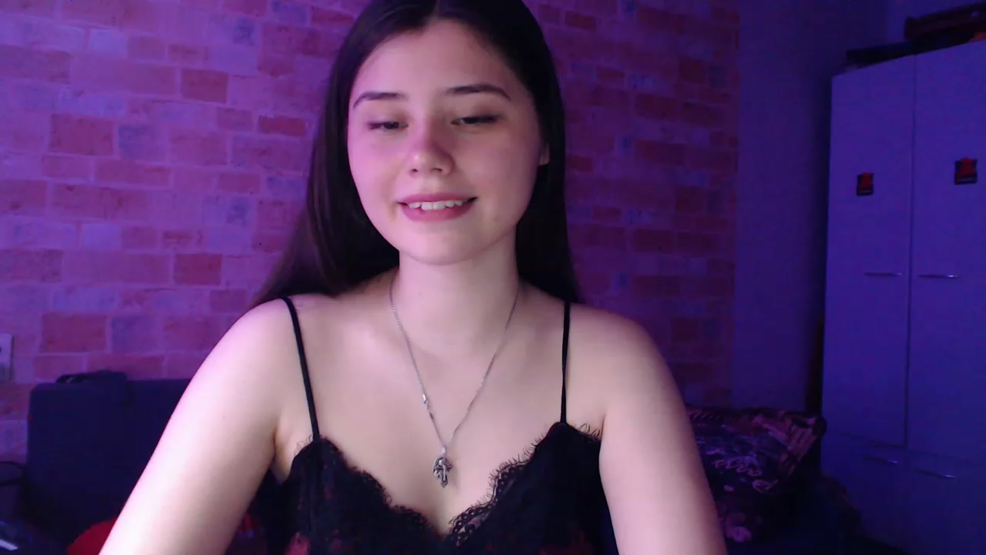 Gallery image thumbnail from Moon_light23's myfreecams stream on, 07/27/2023, 18:36 image 17 of 20