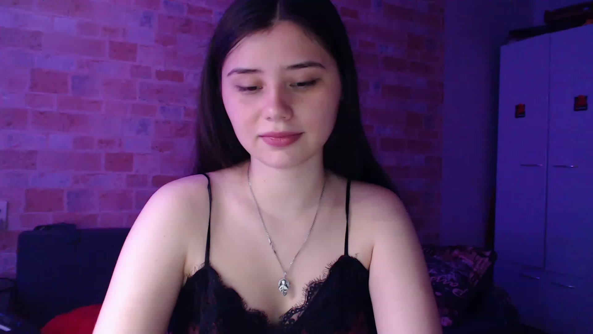 Gallery image thumbnail from Moon_light23's myfreecams stream on, 07/27/2023, 18:36 image 8 of 20