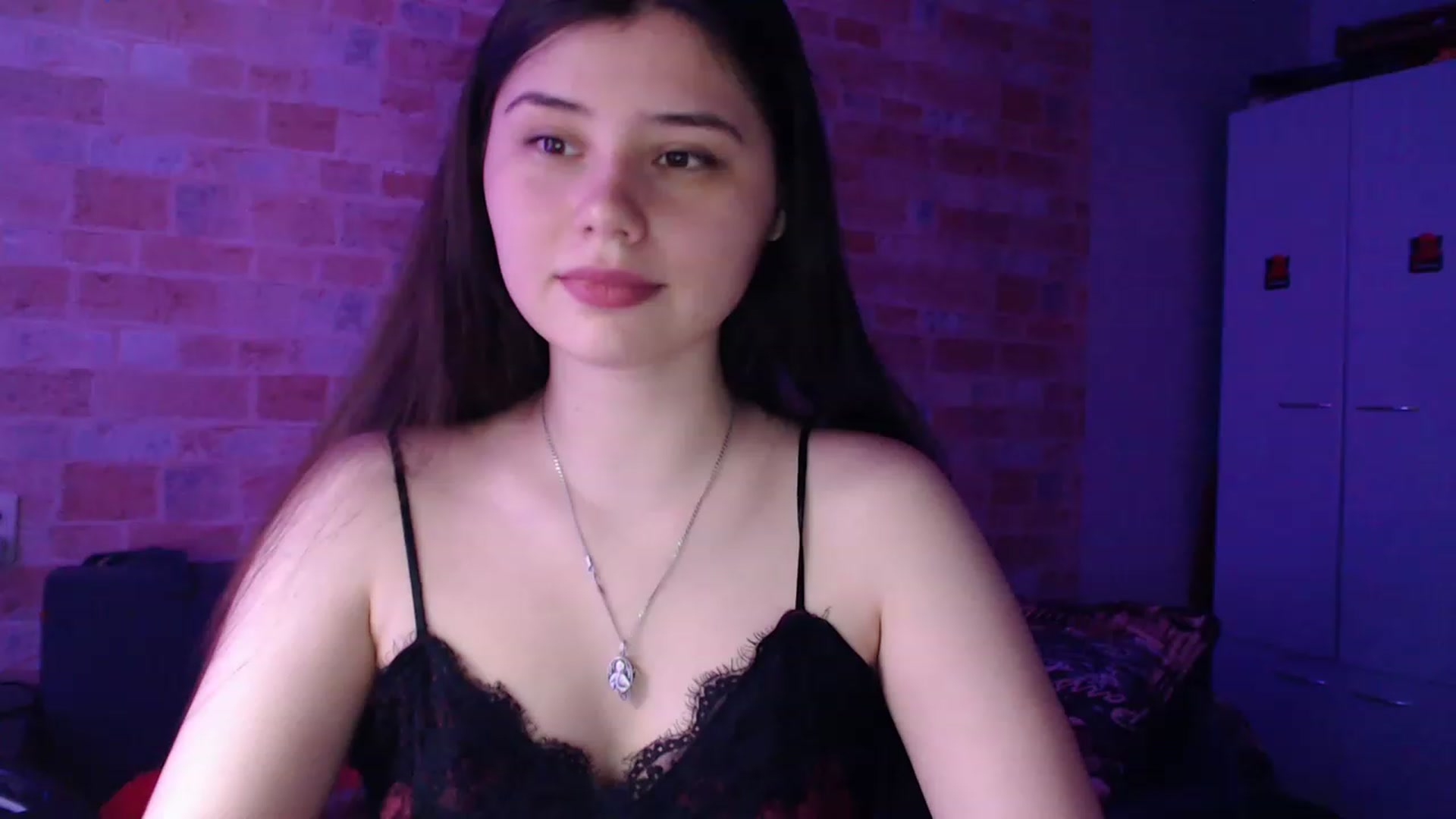 Gallery image thumbnail from Moon_light23's myfreecams stream on, 07/27/2023, 18:36 image 4 of 20