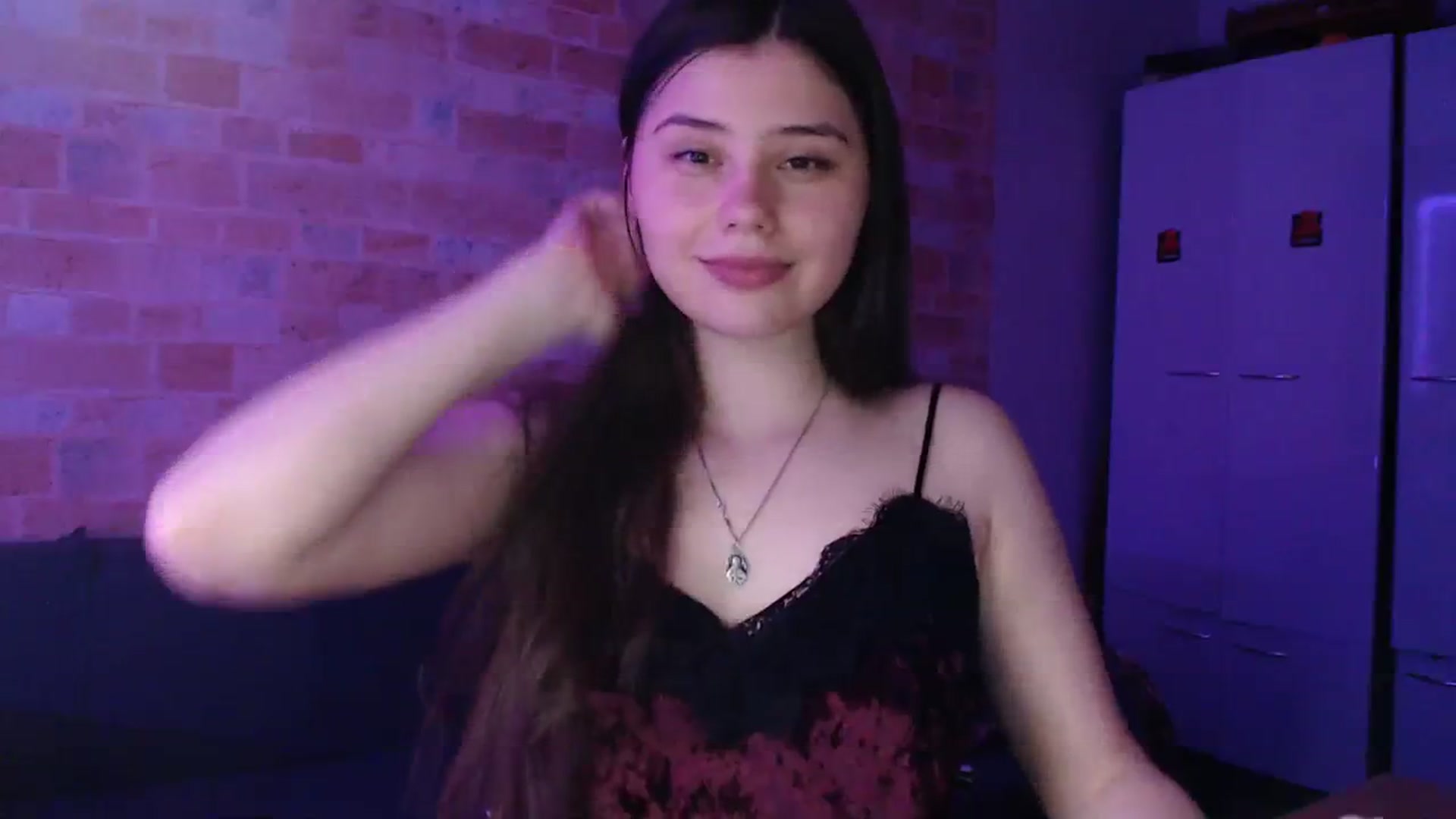 Gallery image thumbnail from Moon_light23's myfreecams stream on, 08/14/2023, 20:52 image 8 of 20