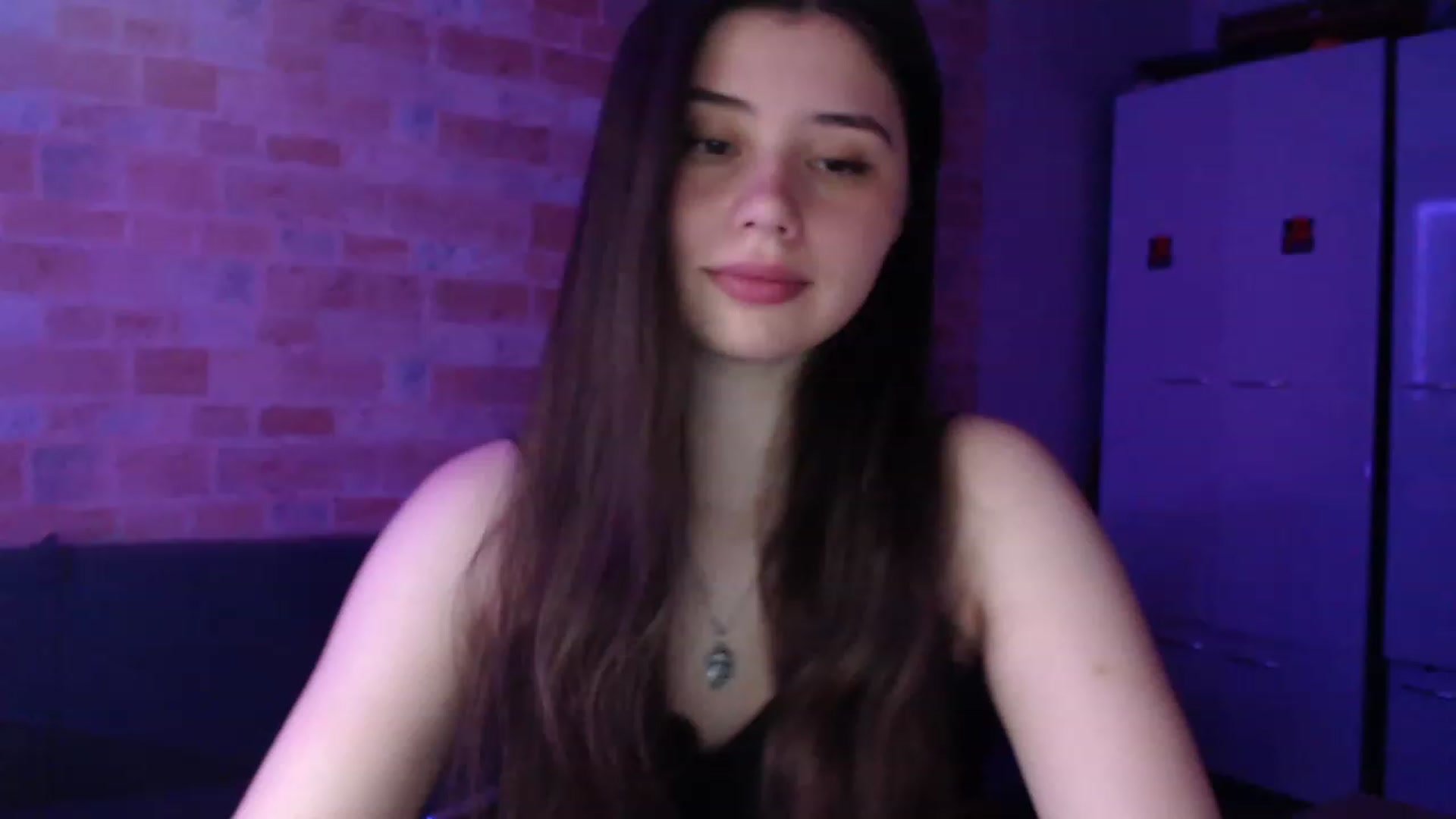 Gallery image thumbnail from Moon_light23's myfreecams stream on, 08/15/2023, 19:35 image 1 of 20