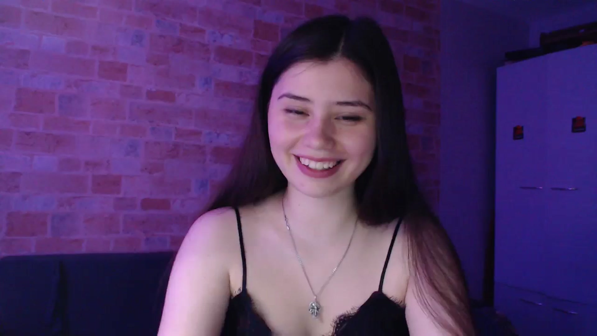 Gallery image thumbnail from Moon_light23's myfreecams stream on, 08/22/2023, 17:53 image 19 of 20