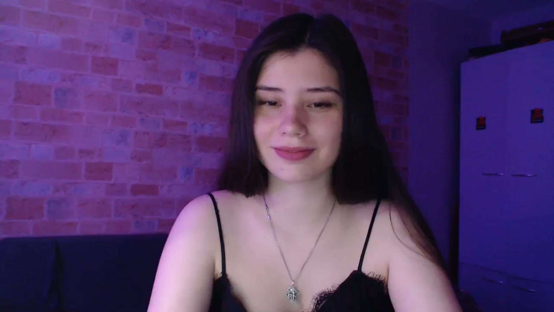 Gallery image thumbnail from Moon_light23's myfreecams stream on, 08/22/2023, 17:53 image 9 of 20
