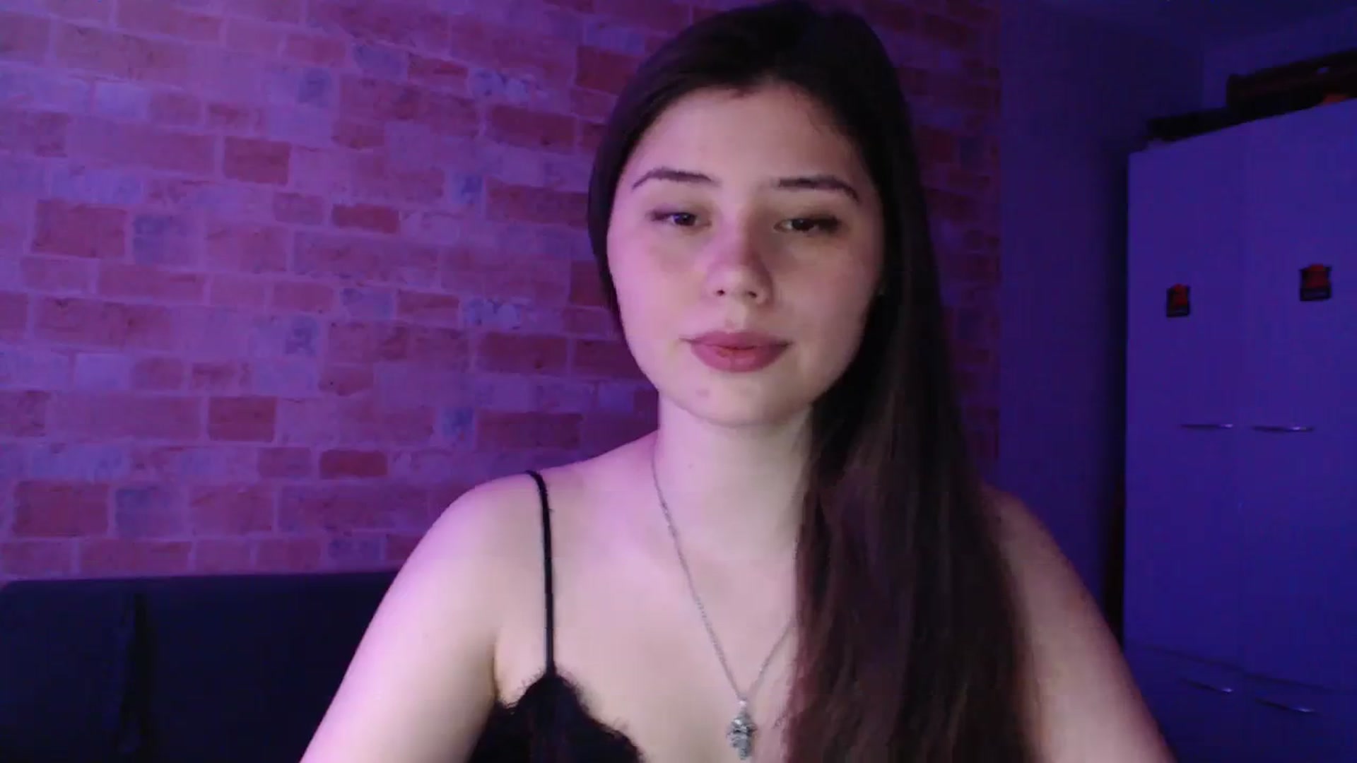 Gallery image thumbnail from Moon_light23's myfreecams stream on, 08/22/2023, 19:16 image 5 of 20