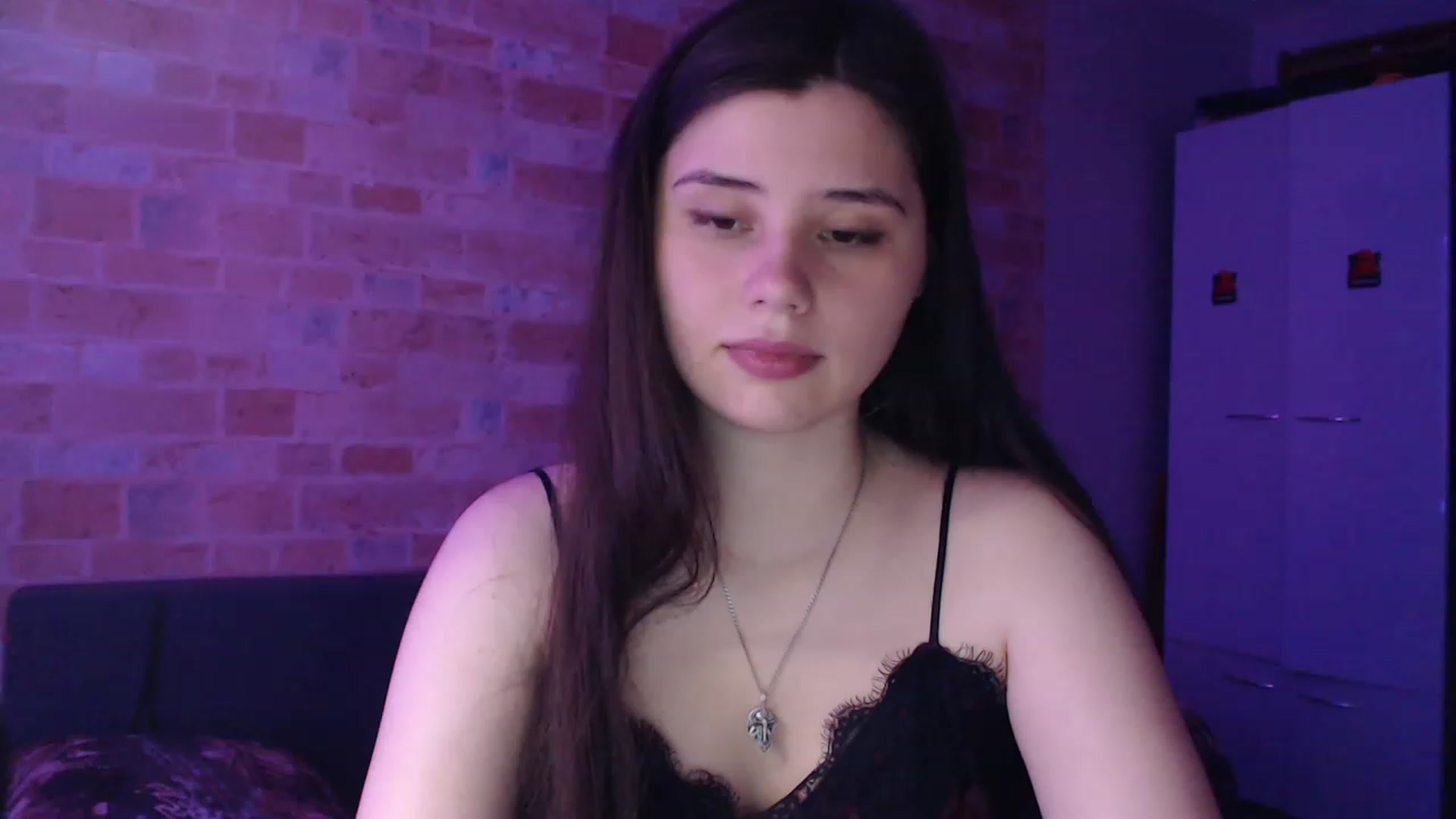 Gallery image thumbnail from Moon_light23's myfreecams stream on, 08/26/2023, 18:51 image 4 of 20