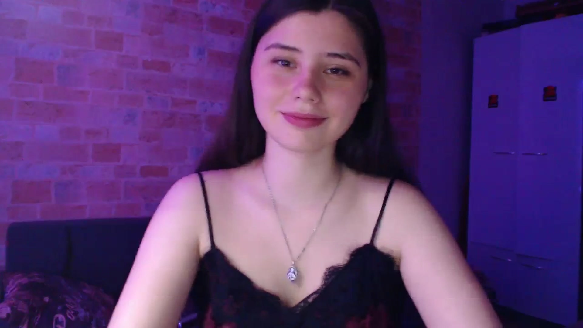 Gallery image thumbnail from Moon_light23's myfreecams stream on, 08/27/2023, 18:45 image 12 of 20