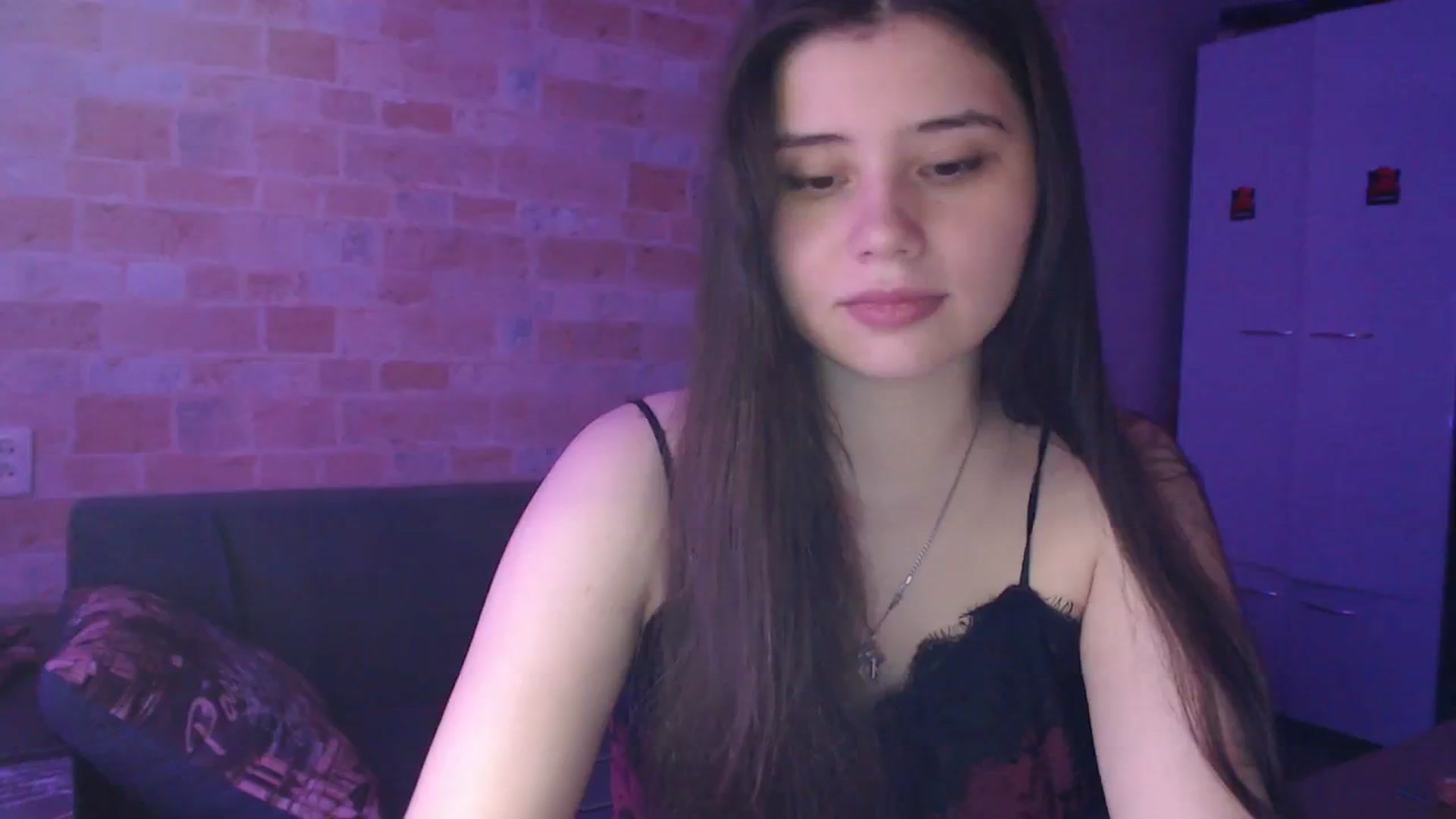 Gallery image thumbnail from Moon_light23's myfreecams stream on, 09/03/2023, 18:43 image 3 of 20