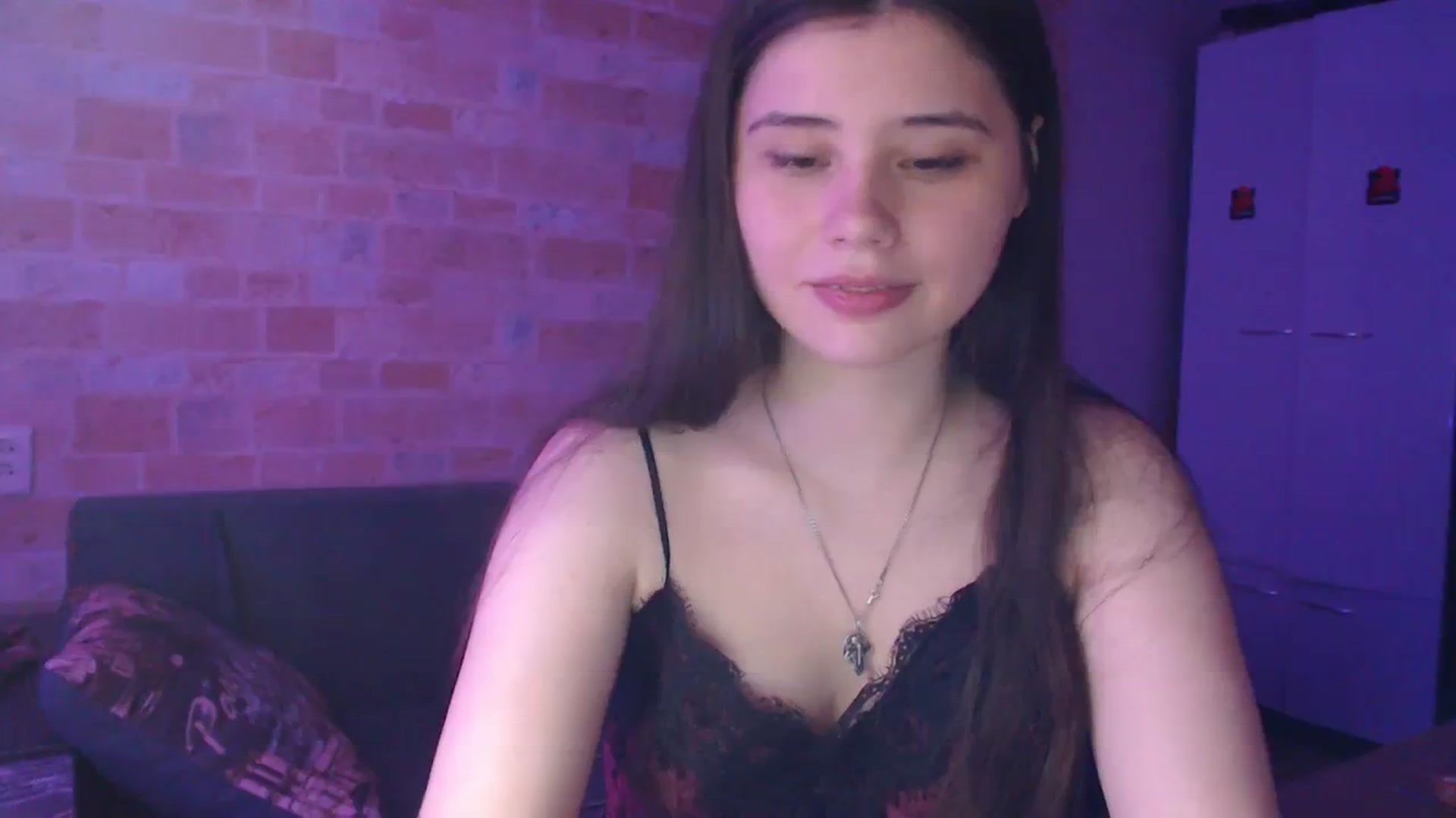 Gallery image thumbnail from Moon_light23's myfreecams stream on, 09/03/2023, 18:43 image 17 of 20