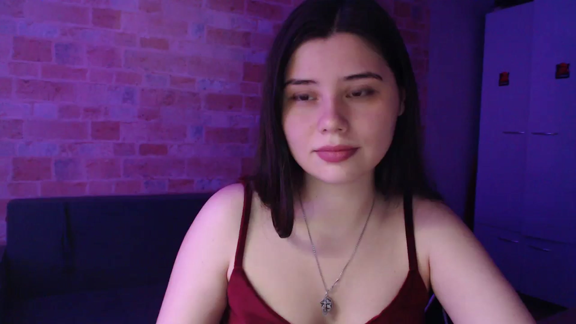 Gallery image thumbnail from Moon_light23's myfreecams stream on, 09/19/2023, 18:36 image 8 of 20