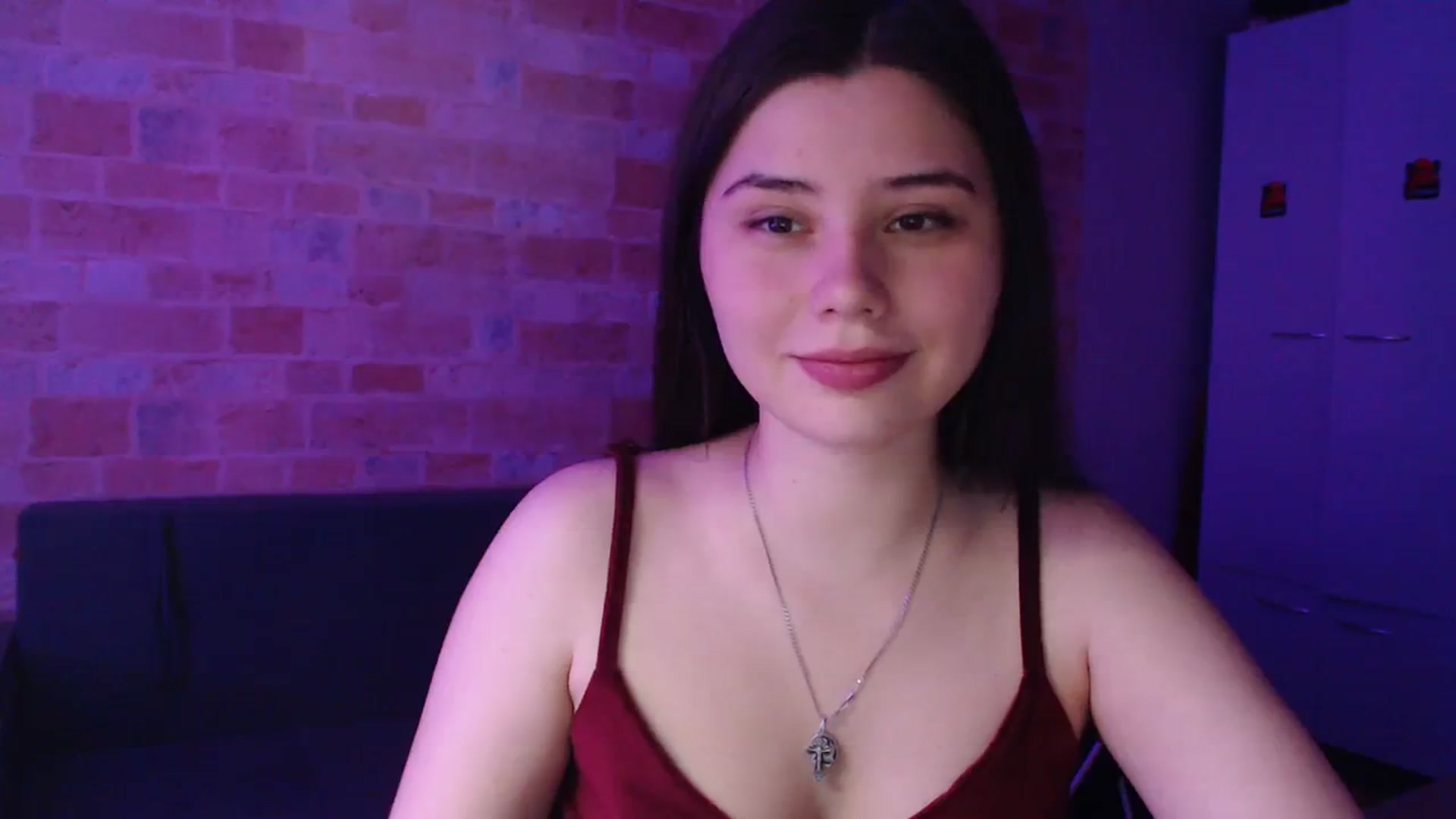 Gallery image thumbnail from Moon_light23's myfreecams stream on, 09/19/2023, 18:36 image 6 of 20