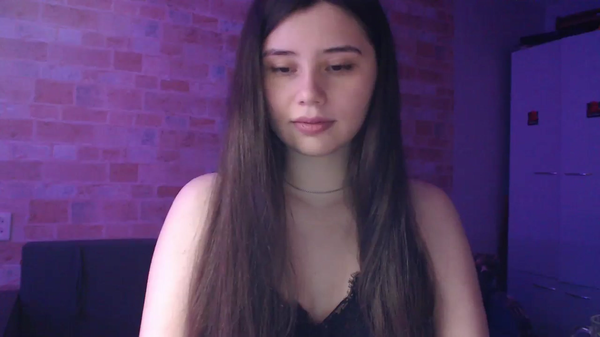 Gallery image thumbnail from Moon_light23's myfreecams stream on, 09/24/2023, 18:33 image 14 of 20