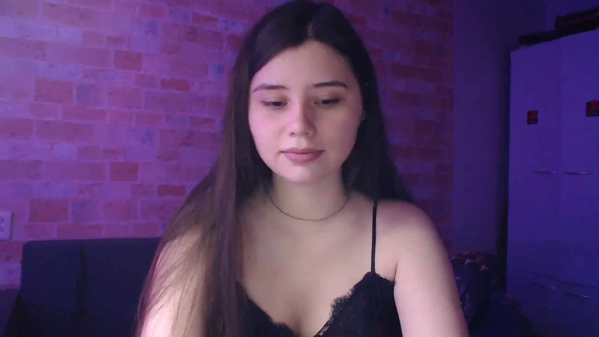 Gallery image thumbnail from Moon_light23's myfreecams stream on, 09/24/2023, 18:54 image 12 of 20
