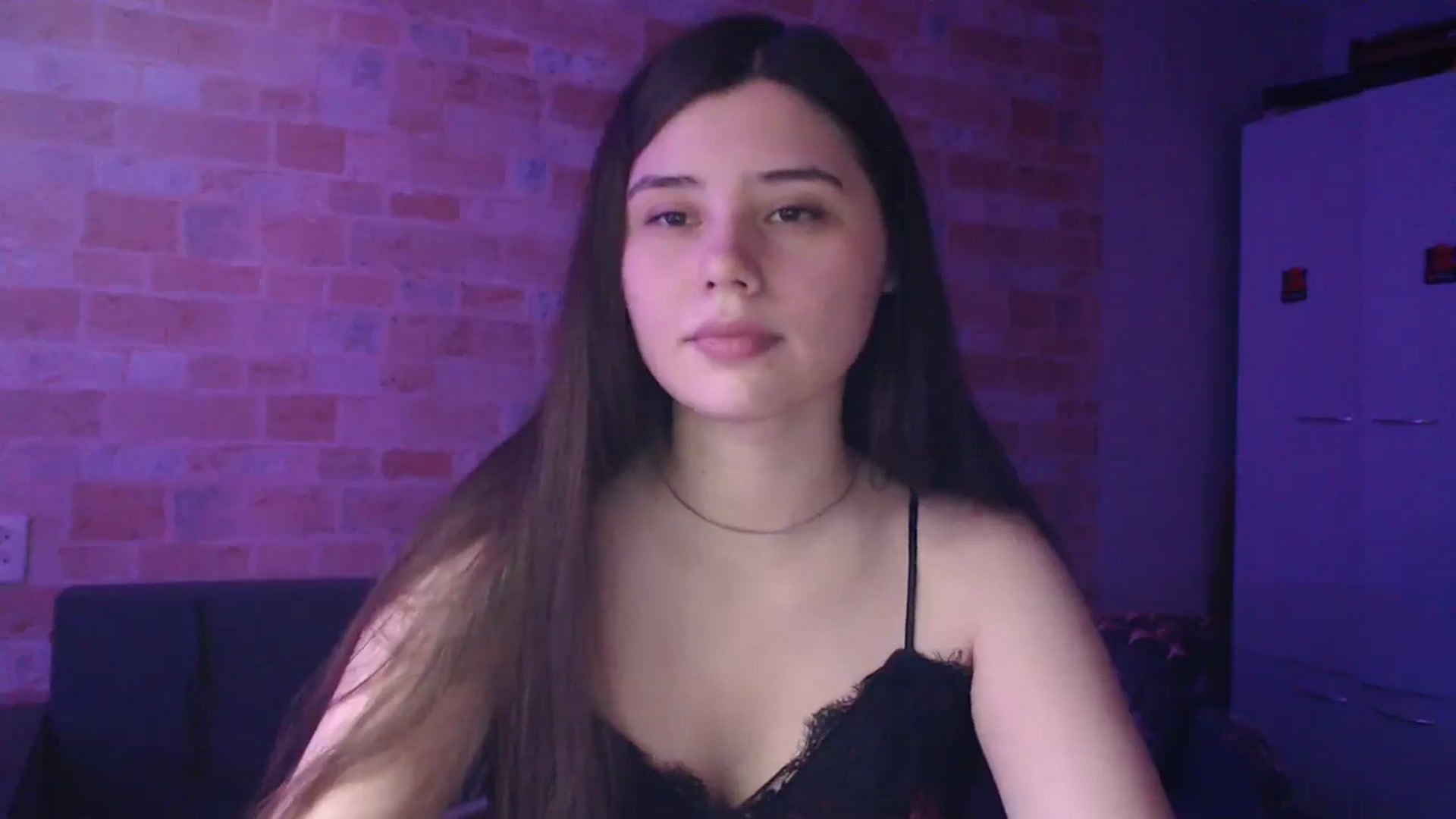 Gallery image thumbnail from Moon_light23's myfreecams stream on, 09/24/2023, 18:54 image 16 of 20