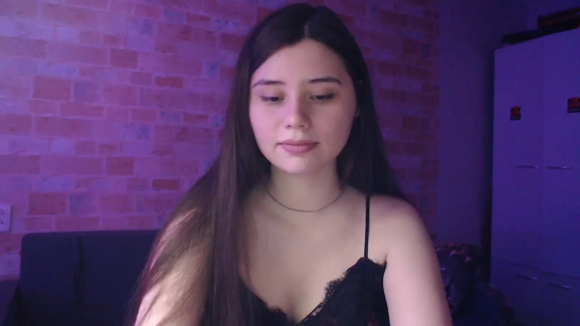 Gallery image thumbnail from Moon_light23's myfreecams stream on, 09/24/2023, 18:54 image 14 of 20