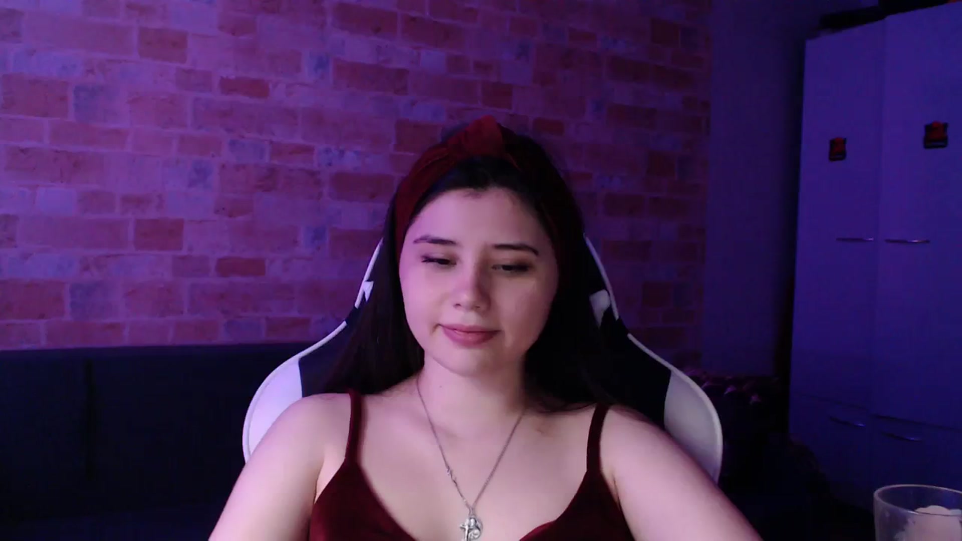 Gallery image thumbnail from Moon_light23's myfreecams stream on, 10/04/2023, 18:48 image 9 of 20