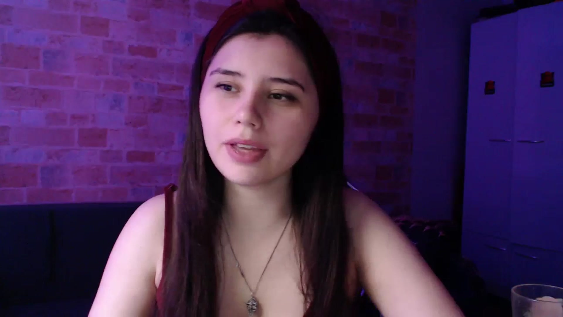 Gallery image thumbnail from Moon_light23's myfreecams stream on, 10/04/2023, 18:48 image 16 of 20