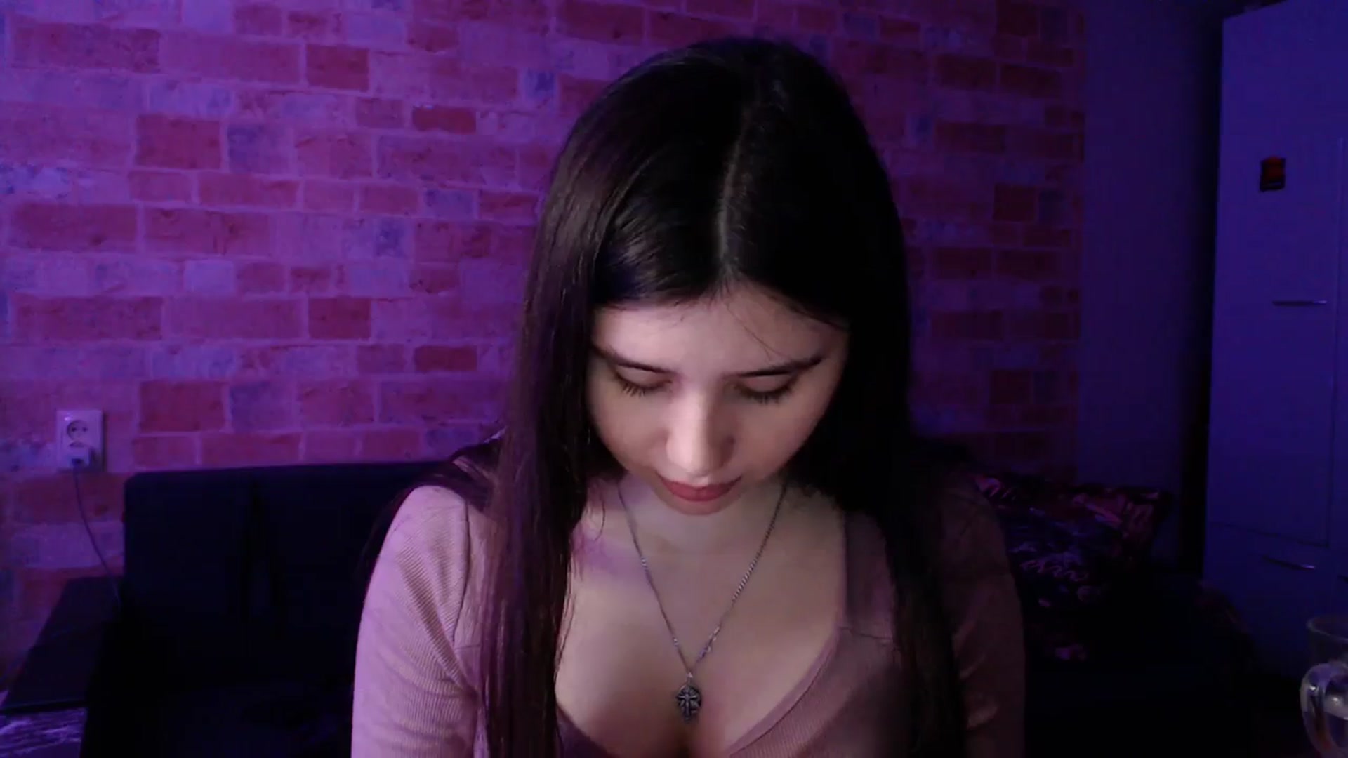 Gallery image thumbnail from Moon_light23's myfreecams stream on, 11/05/2023, 21:38 image 8 of 20