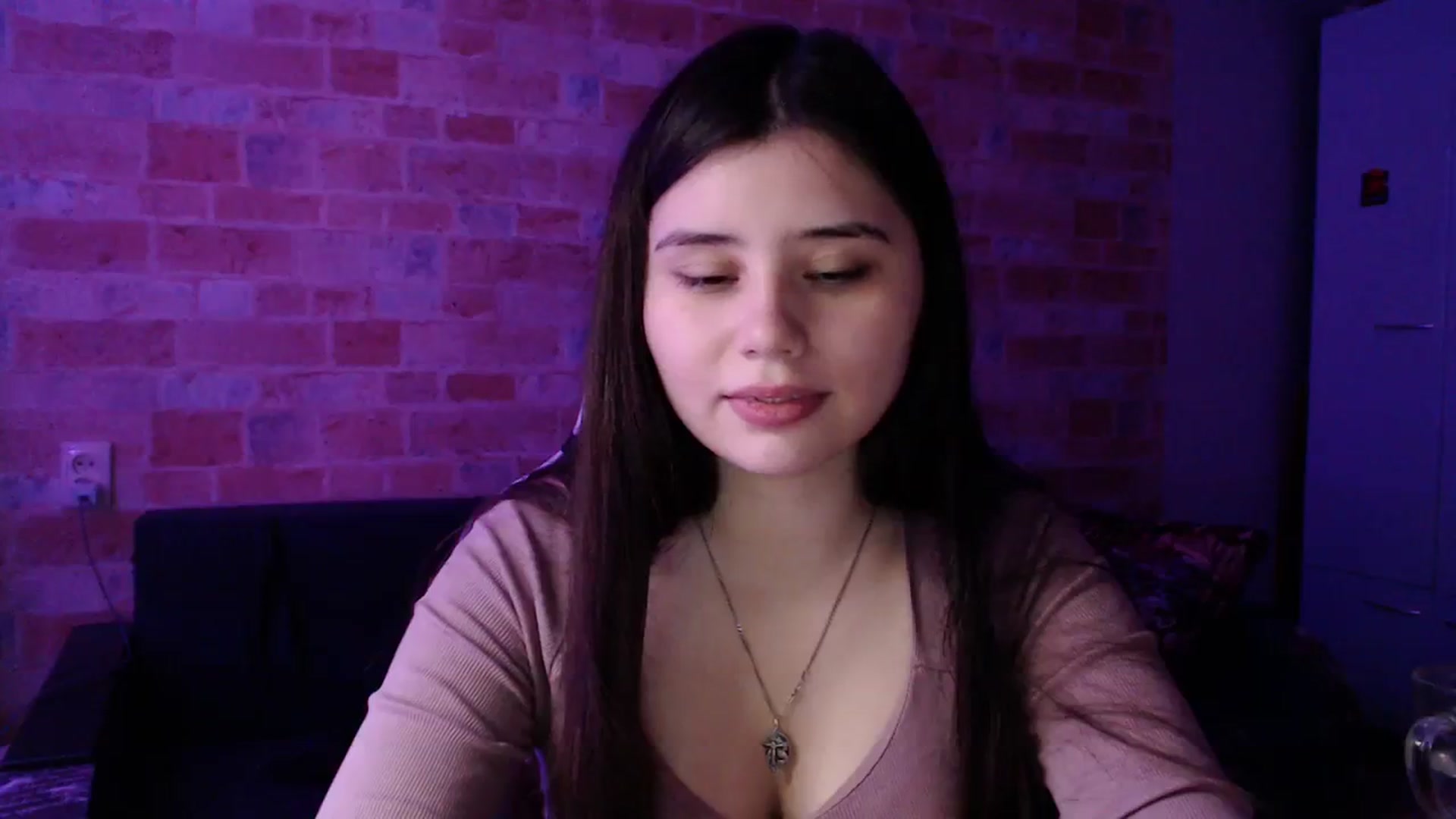 Gallery image thumbnail from Moon_light23's myfreecams stream on, 11/05/2023, 21:38 image 9 of 20
