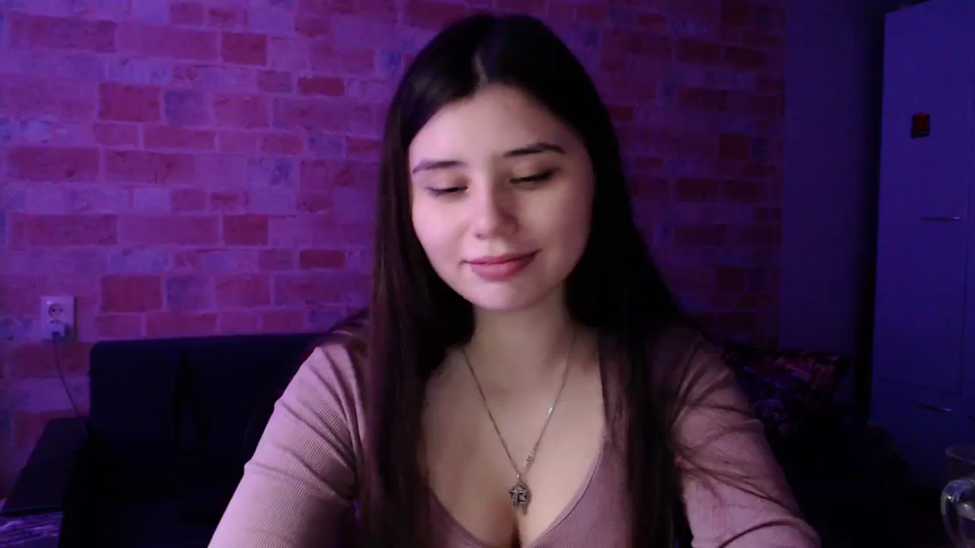 Gallery image thumbnail from Moon_light23's myfreecams stream on, 11/05/2023, 21:38 image 11 of 20