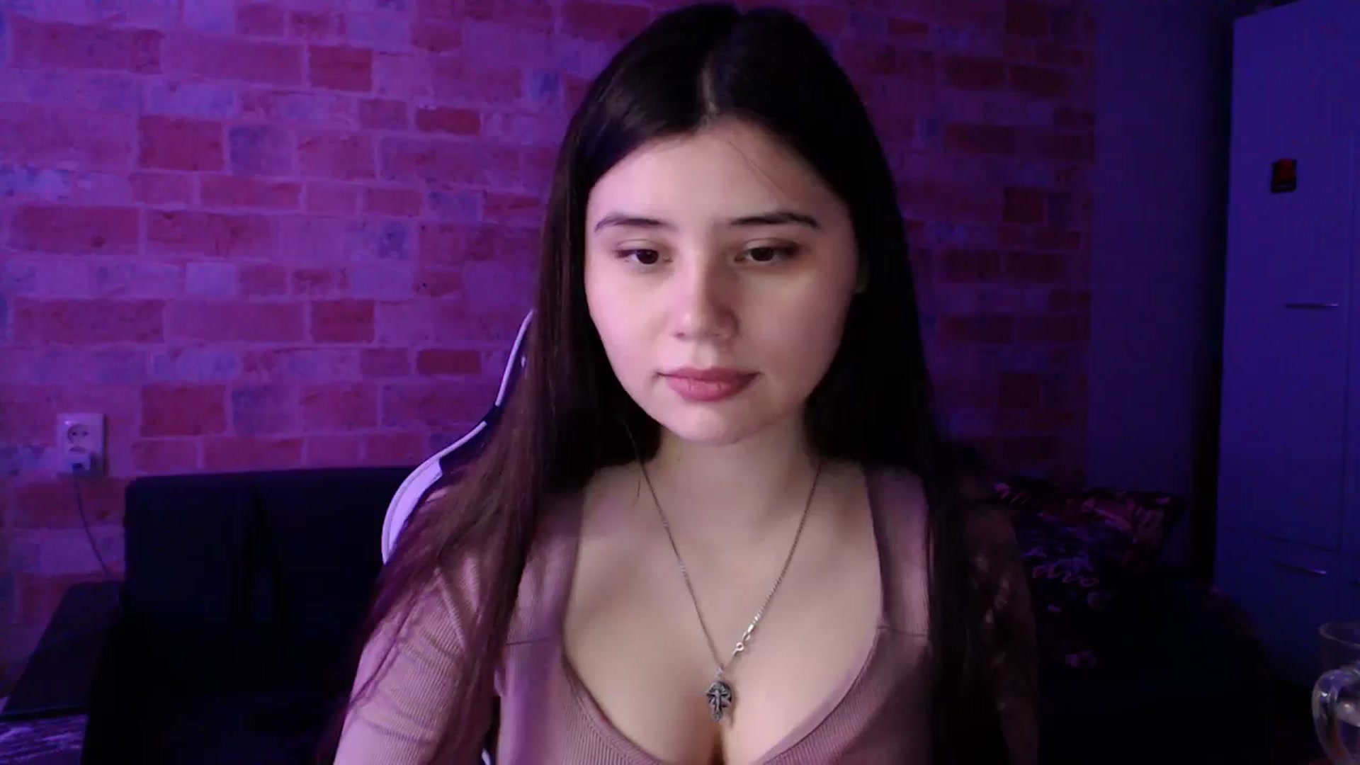 Gallery image thumbnail from Moon_light23's myfreecams stream on, 11/05/2023, 21:38 image 2 of 20