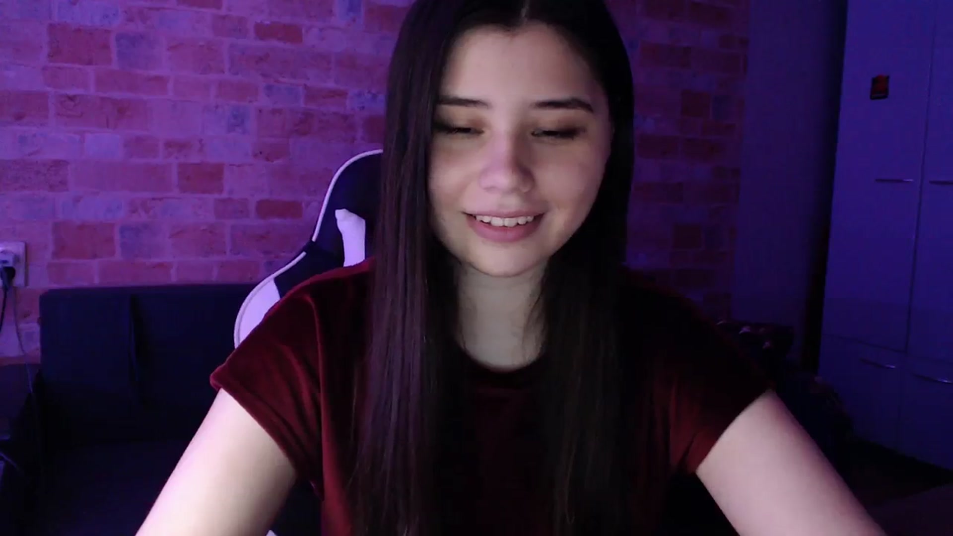 Gallery image thumbnail from Moon_light23's myfreecams stream on, 11/14/2023, 19:54 image 2 of 20