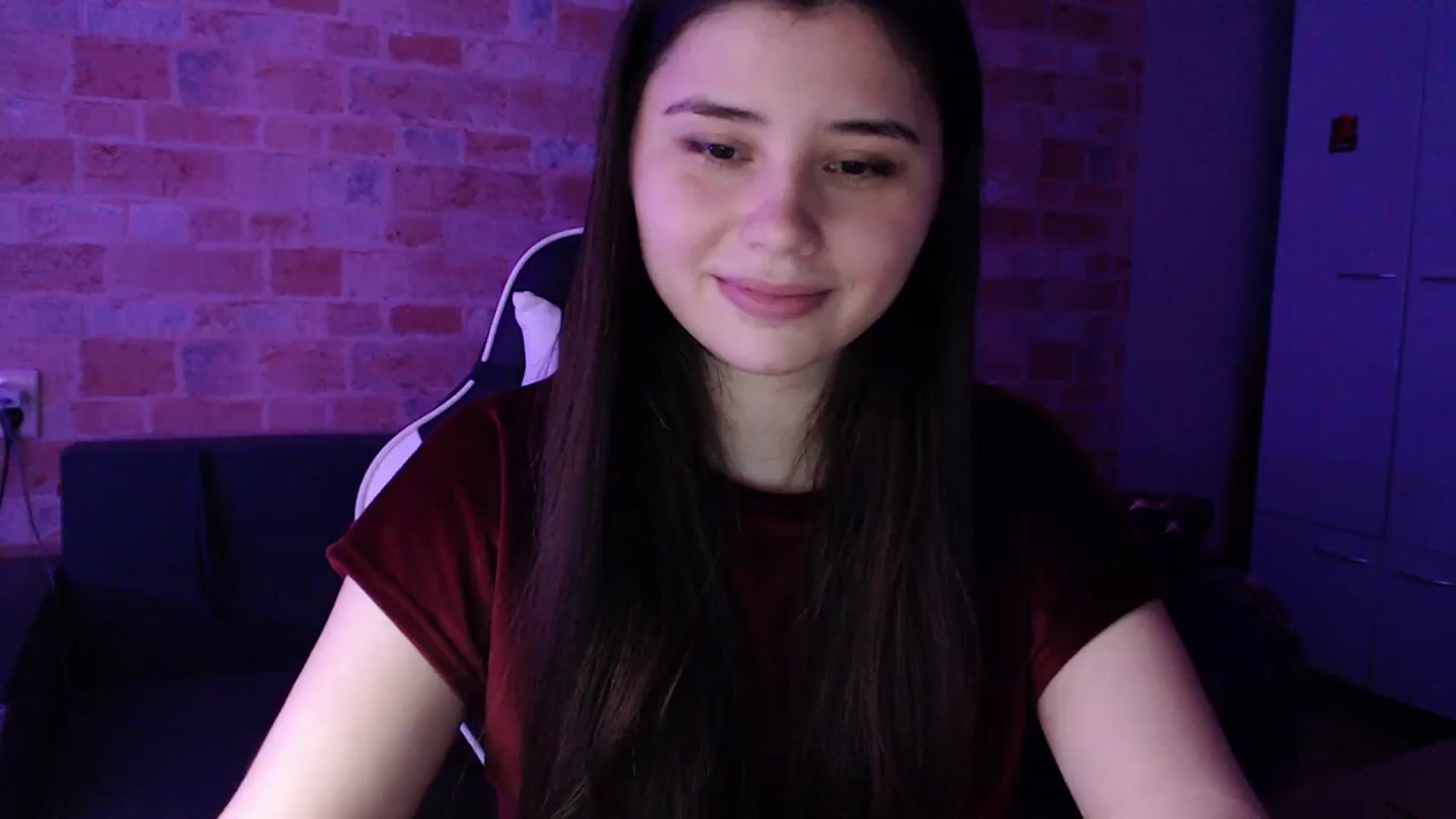 Gallery image thumbnail from Moon_light23's myfreecams stream on, 11/14/2023, 19:54 image 14 of 20