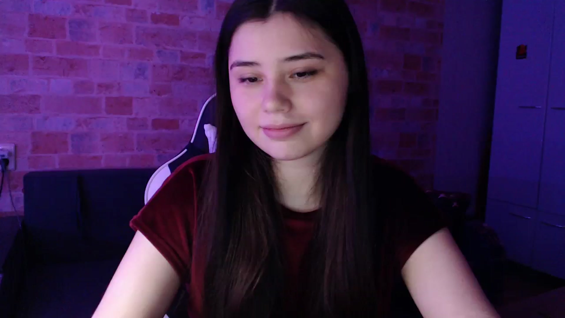 Gallery image thumbnail from Moon_light23's myfreecams stream on, 11/14/2023, 19:54 image 12 of 20