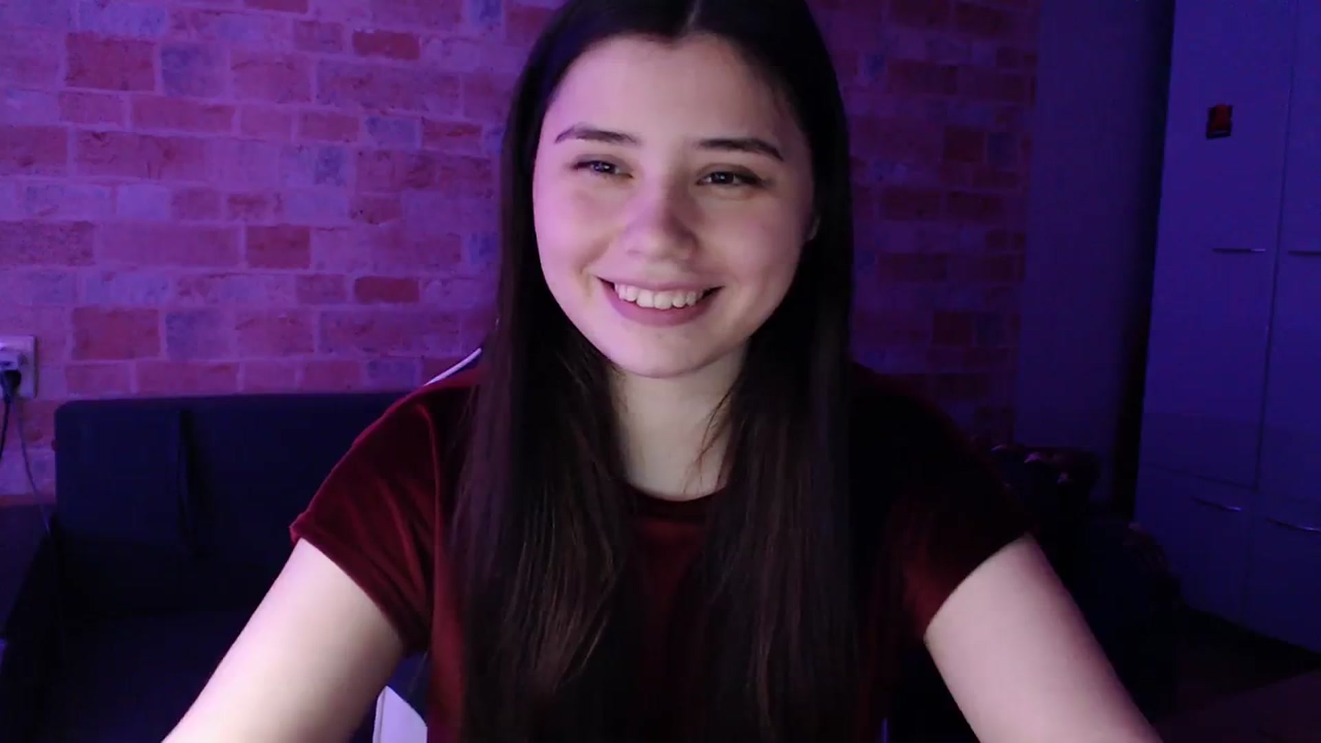 Gallery image thumbnail from Moon_light23's myfreecams stream on, 11/14/2023, 19:54 image 10 of 20