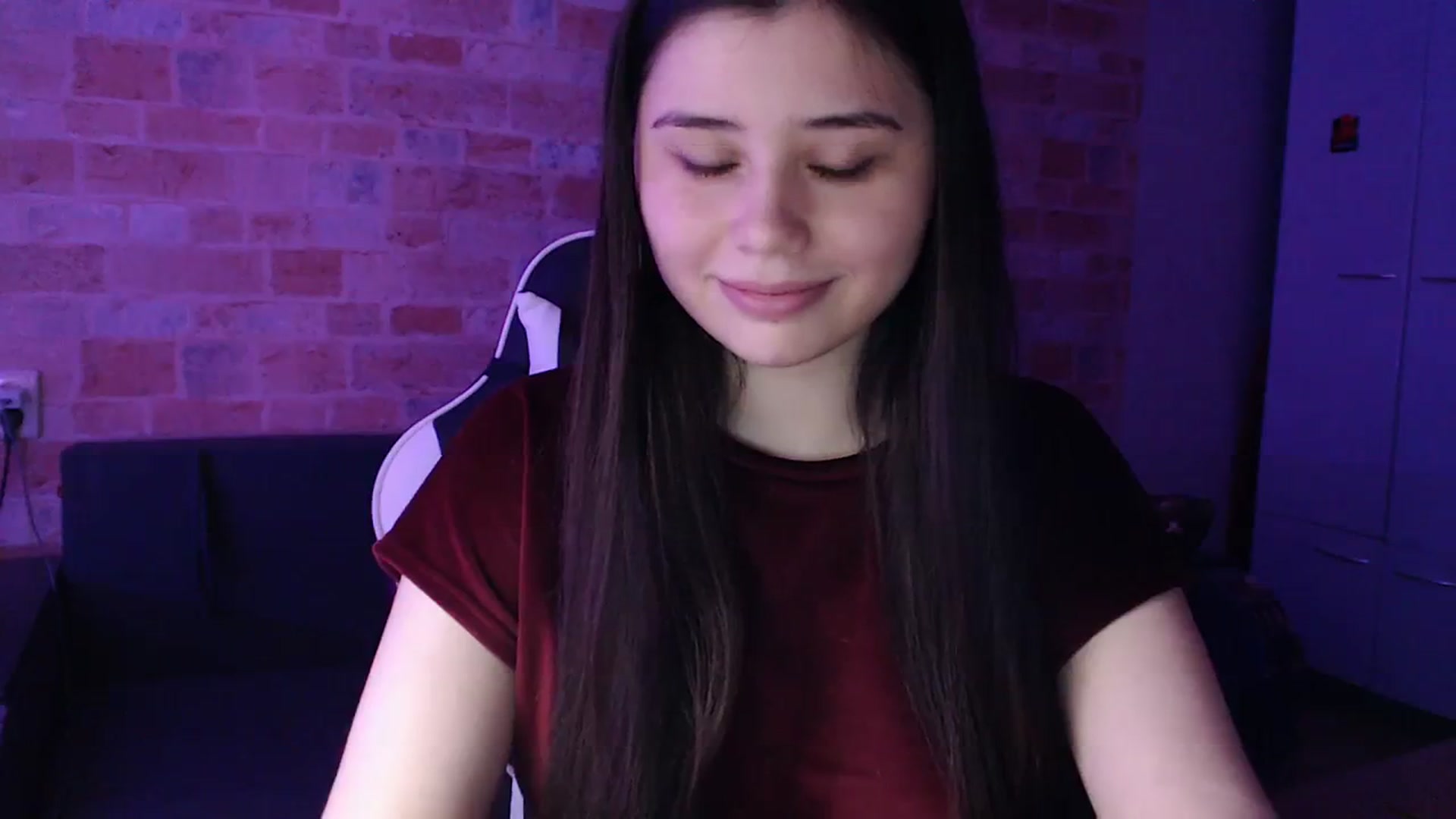 Gallery image thumbnail from Moon_light23's myfreecams stream on, 11/14/2023, 19:54 image 19 of 20
