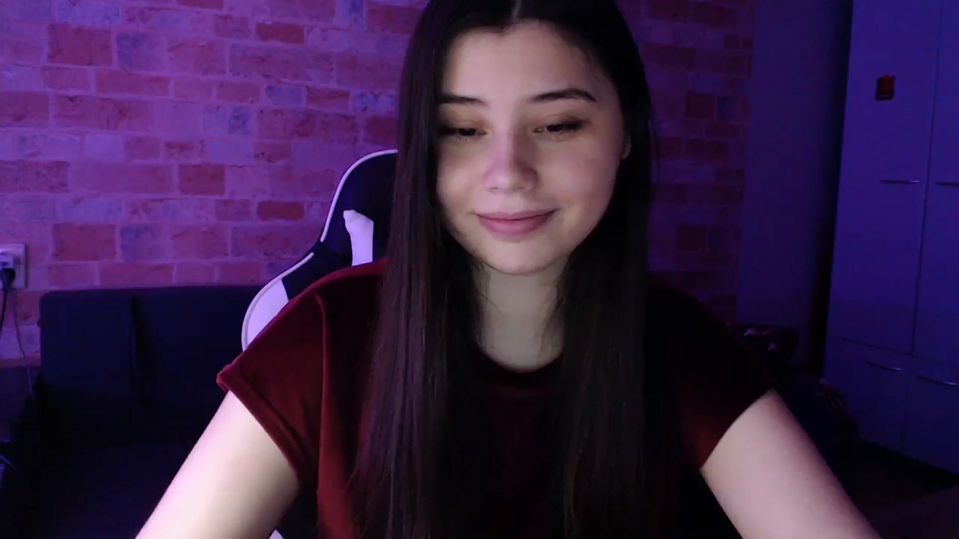 Gallery image thumbnail from Moon_light23's myfreecams stream on, 11/14/2023, 19:54 image 4 of 20