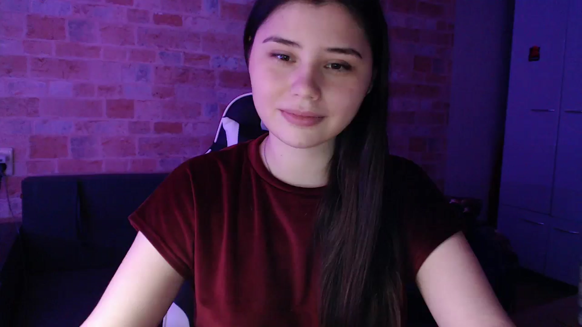 Gallery image thumbnail from Moon_light23's myfreecams stream on, 11/14/2023, 20:40 image 15 of 20