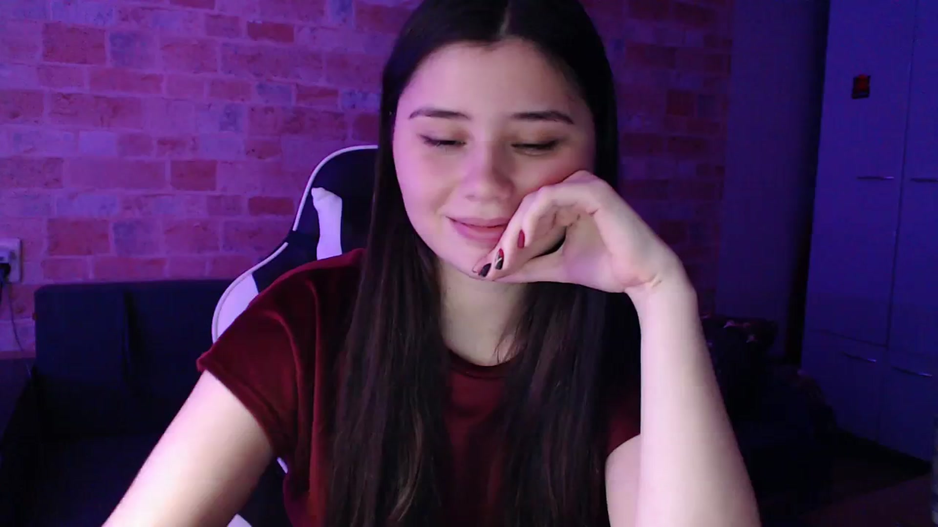 Gallery image thumbnail from Moon_light23's myfreecams stream on, 11/14/2023, 20:40 image 9 of 20