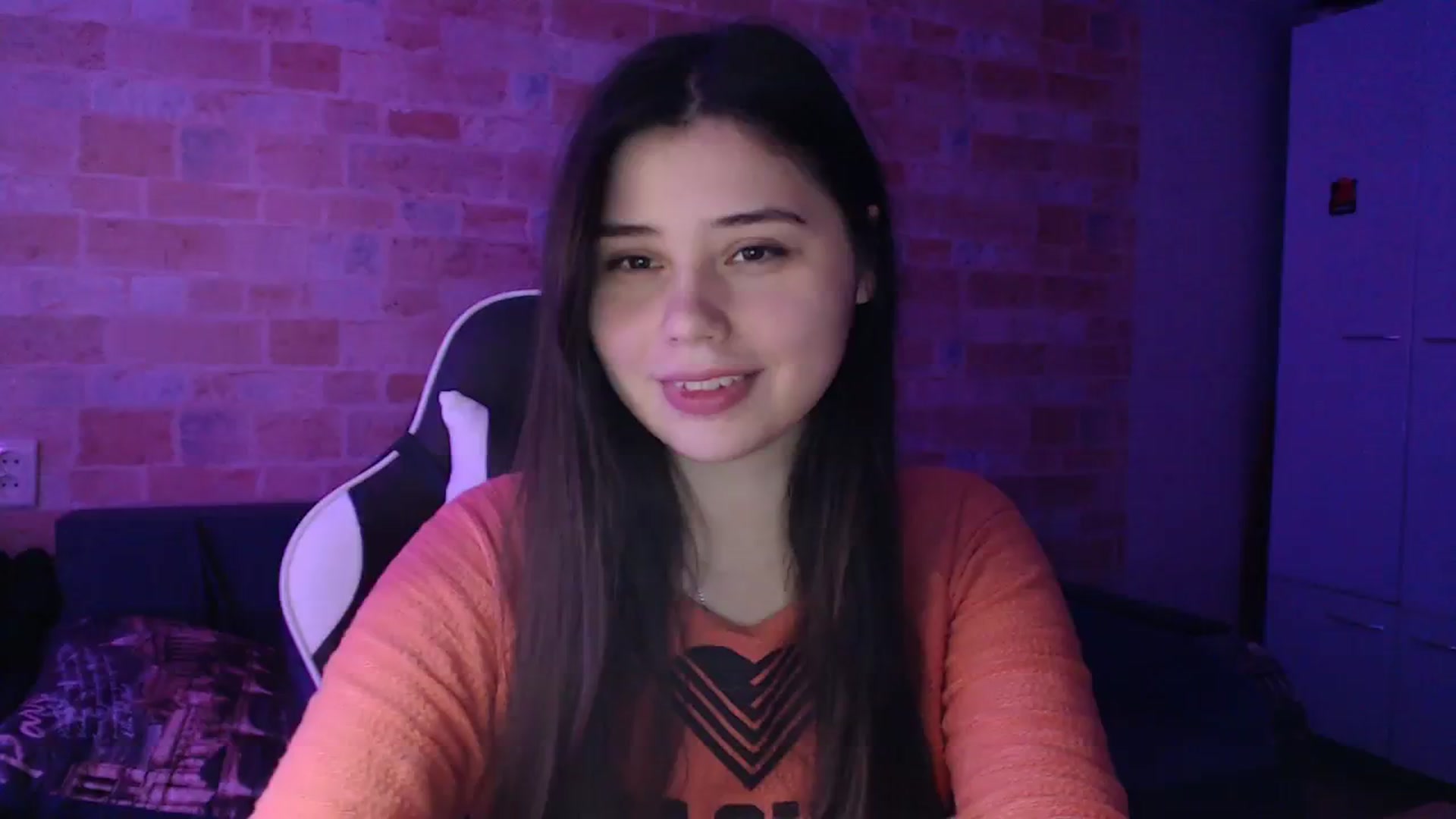 Gallery image thumbnail from Moon_light23's myfreecams stream on, 11/20/2023, 19:32 image 1 of 20