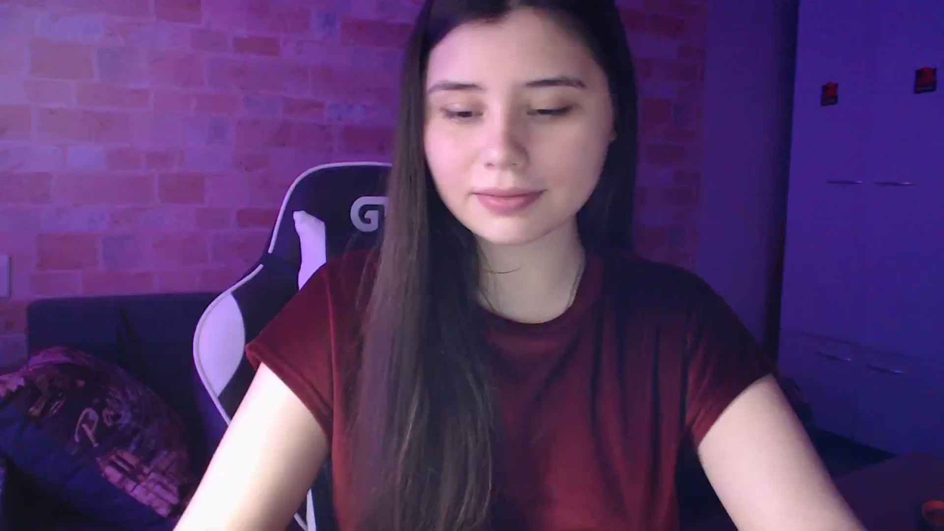 Gallery image thumbnail from Moon_light23's myfreecams stream on, 11/25/2023, 20:44 image 4 of 20