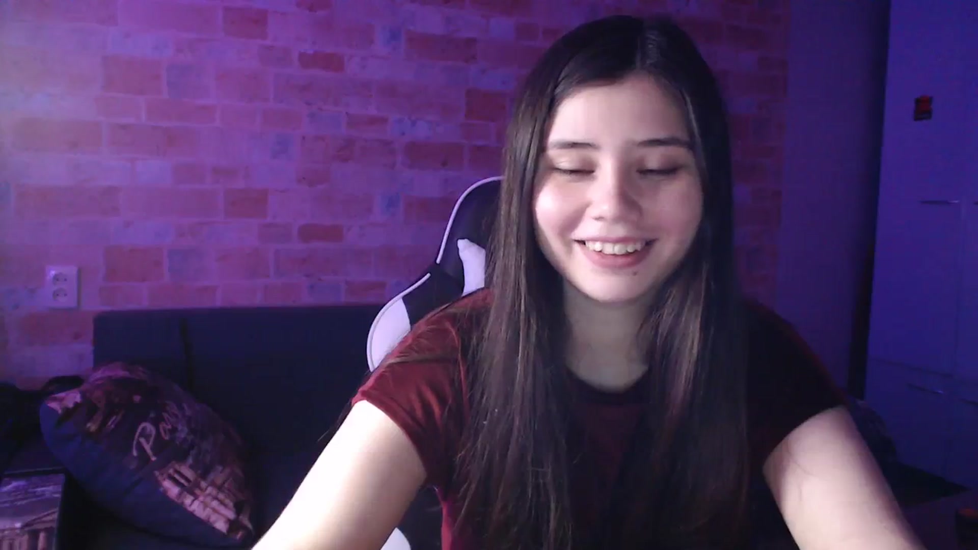 Gallery image thumbnail from Moon_light23's myfreecams stream on, 11/29/2023, 21:56 image 4 of 20