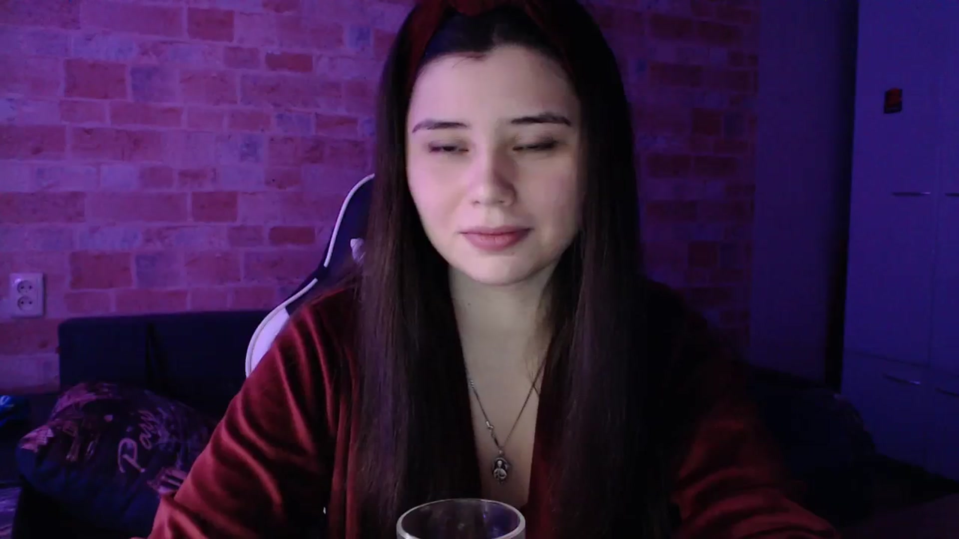 Gallery image thumbnail from Moon_light23's myfreecams stream on, 12/01/2023, 19:59 image 7 of 20